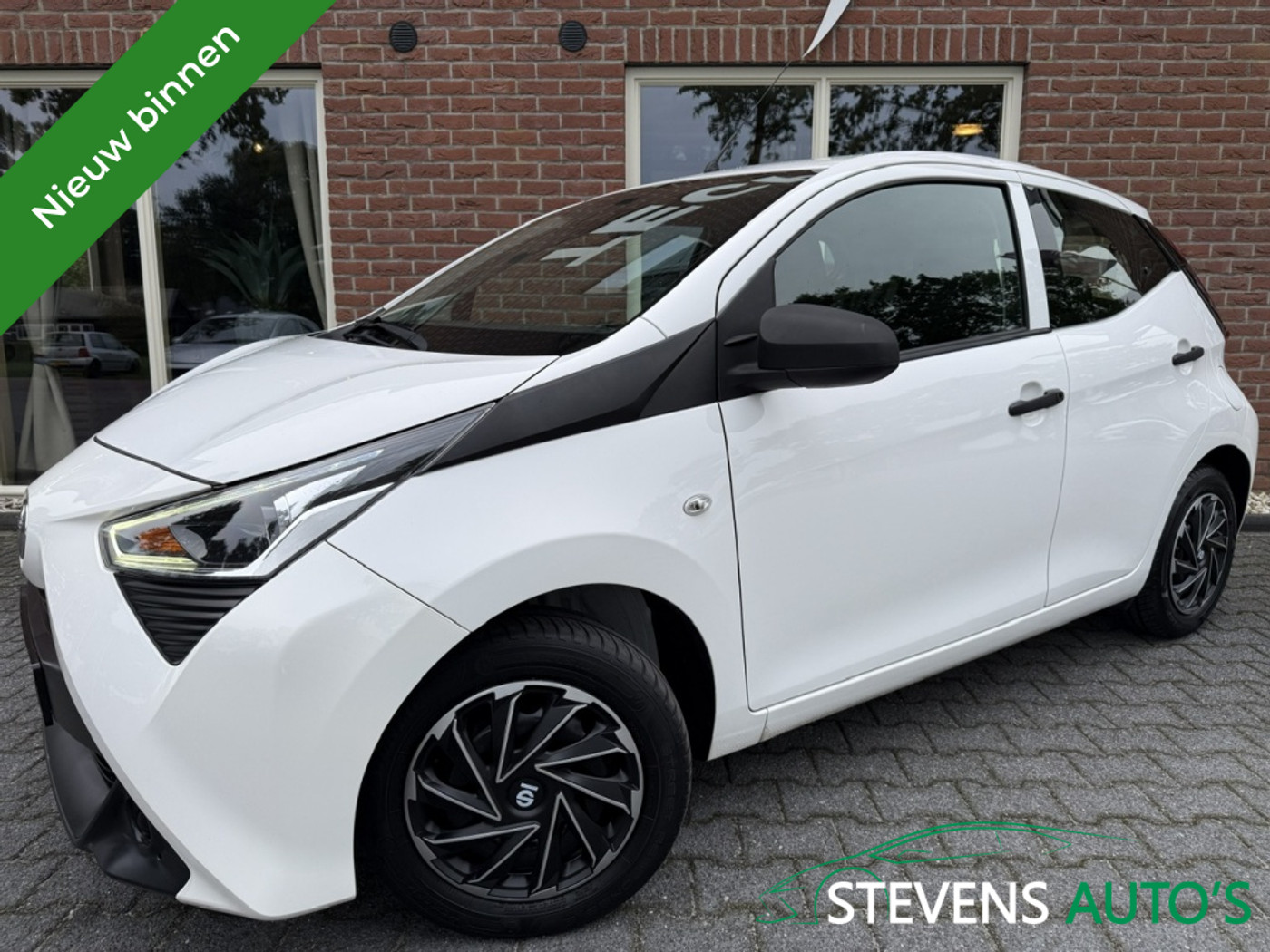 Toyota Toyota Aygo 1.0 VVT-i x-fun 2021 - voorkant