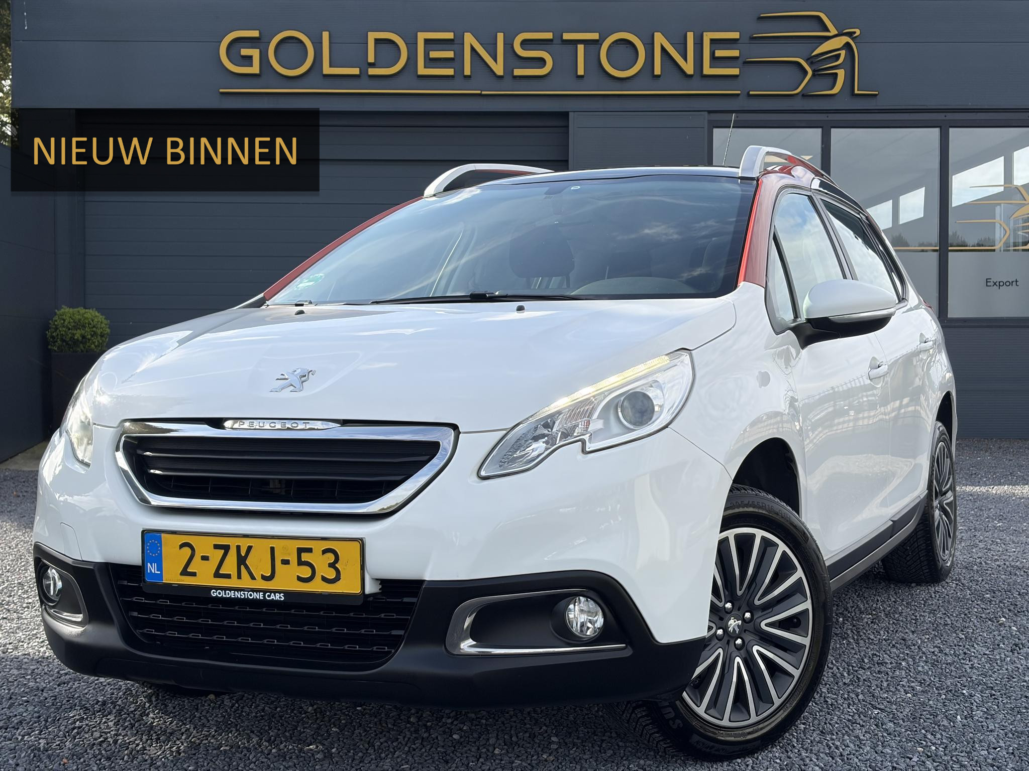 Peugeot 2008 1.2 2015 | Automaat | Panoramadak | NW APK! 2015 - voorkant