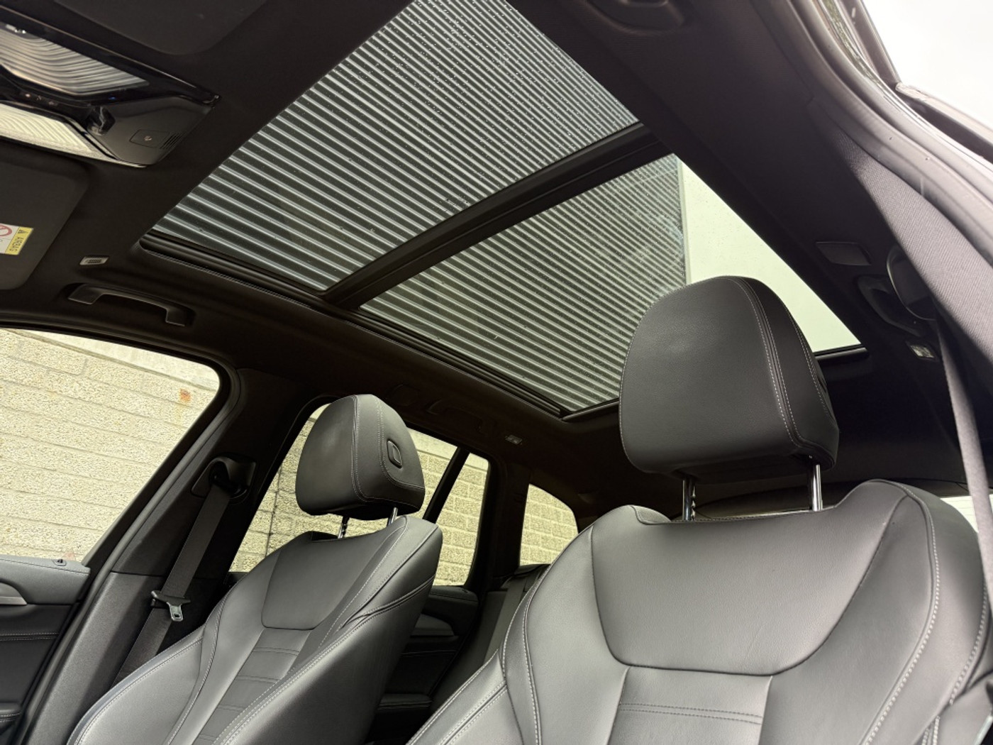 Foto van BMW Ix3