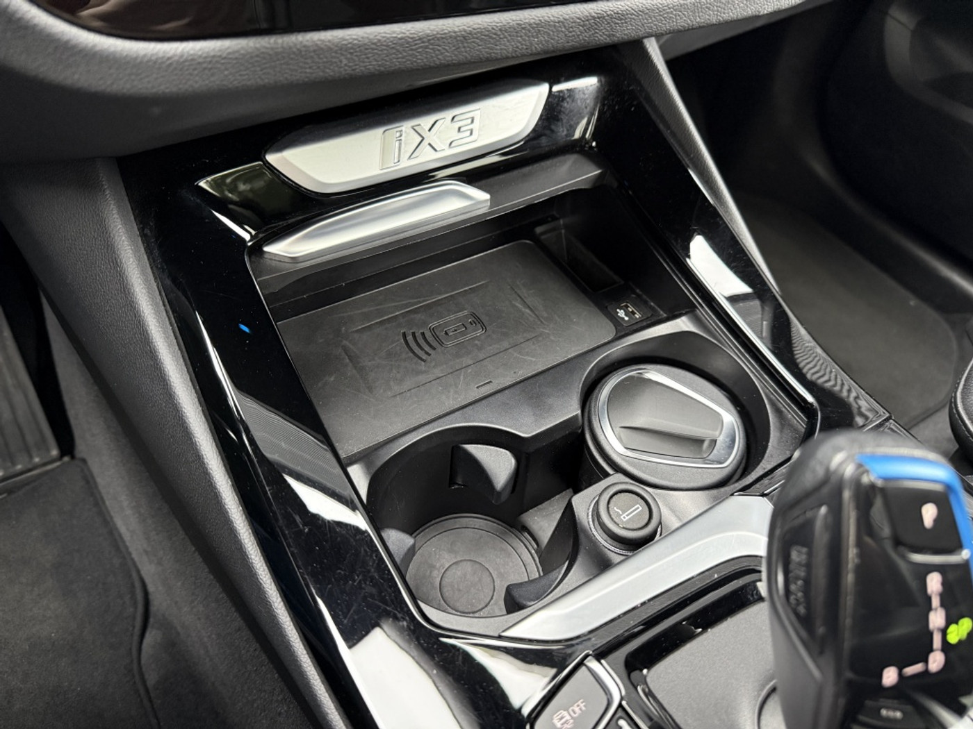 Foto van BMW Ix3