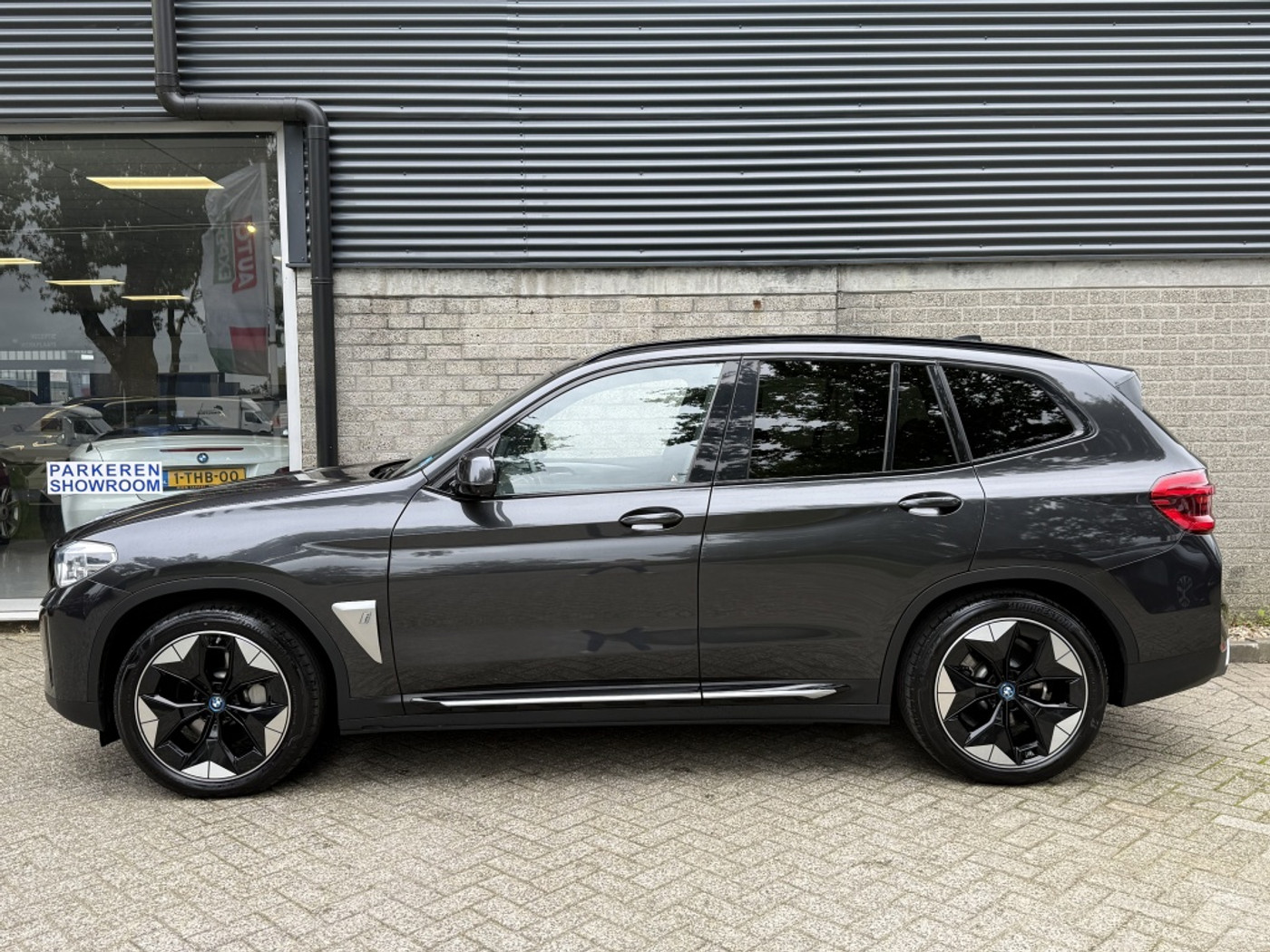 Foto van BMW Ix3