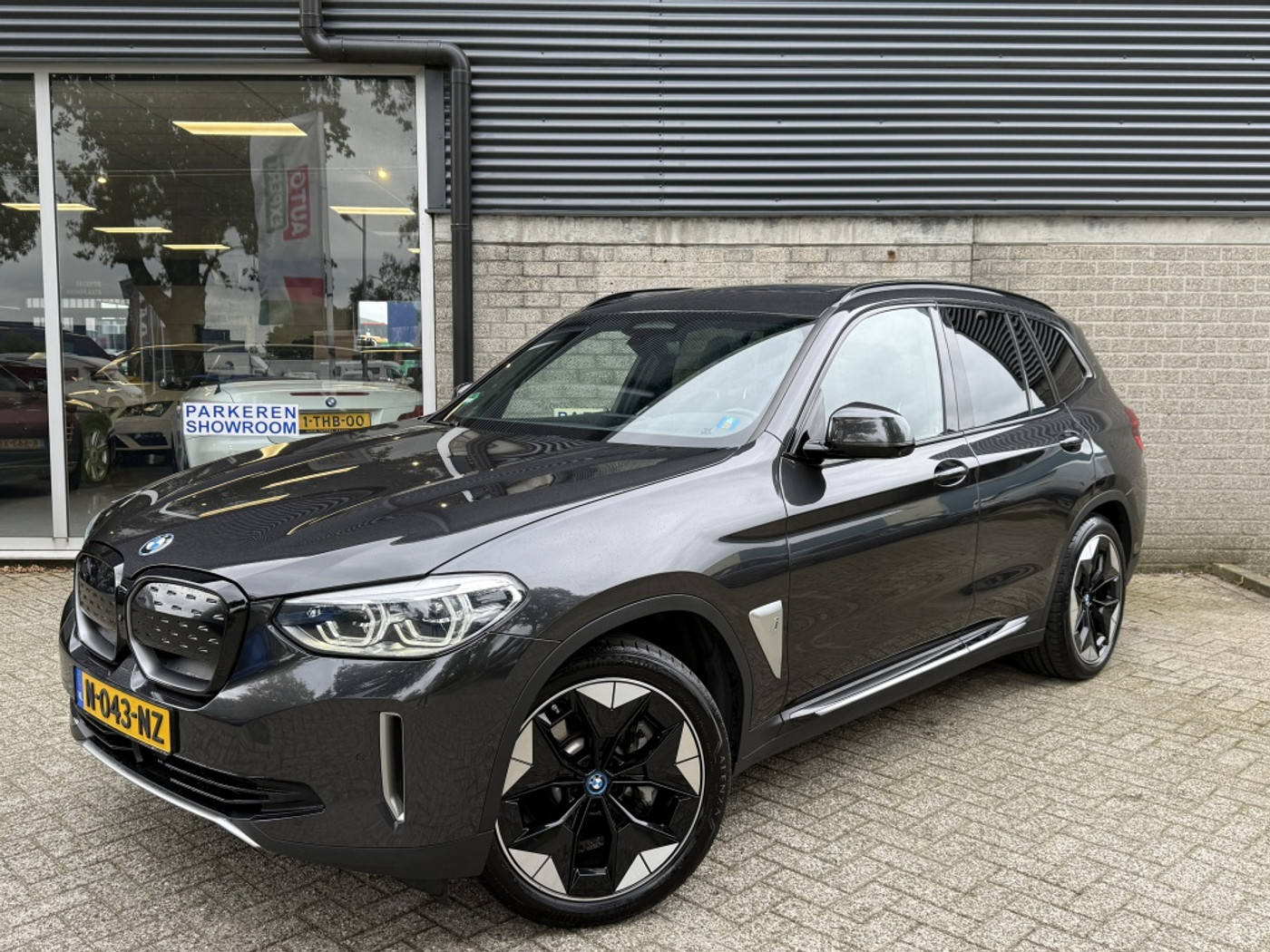 Foto van BMW Ix3