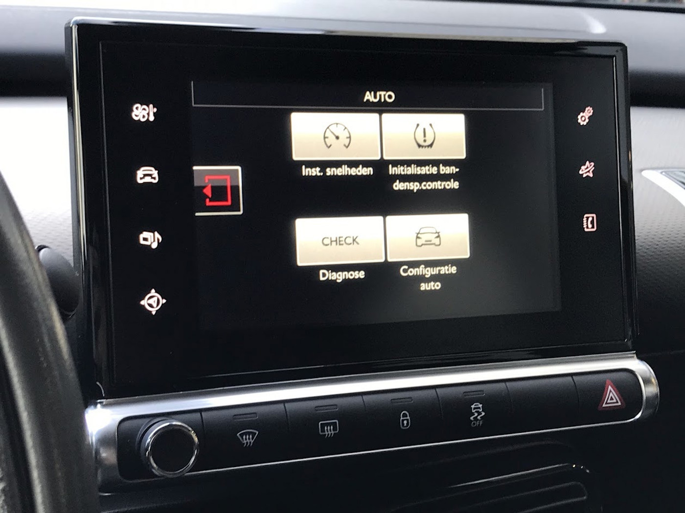 Foto van Citroen C4 Cactus