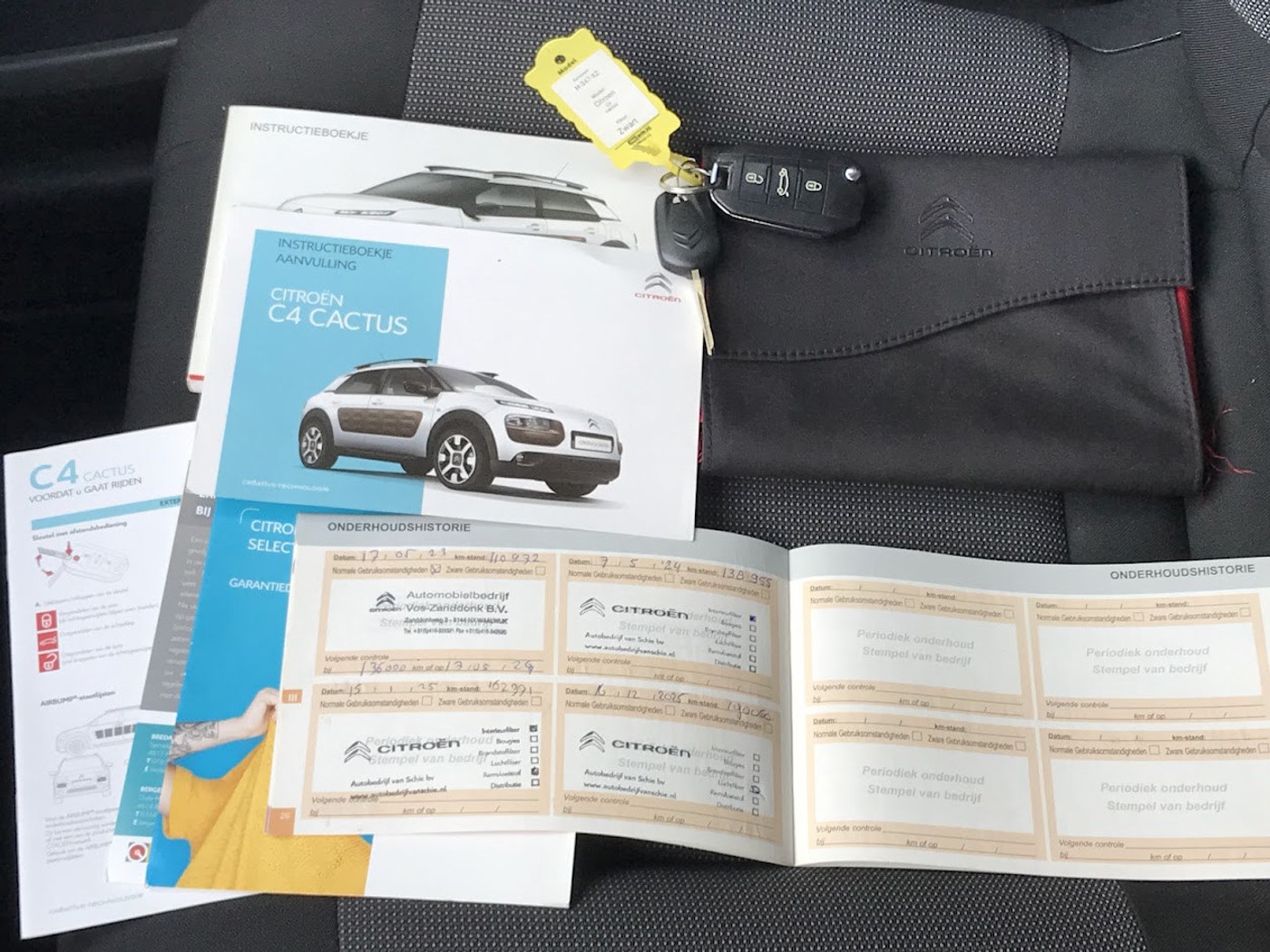 Foto van Citroen C4 Cactus