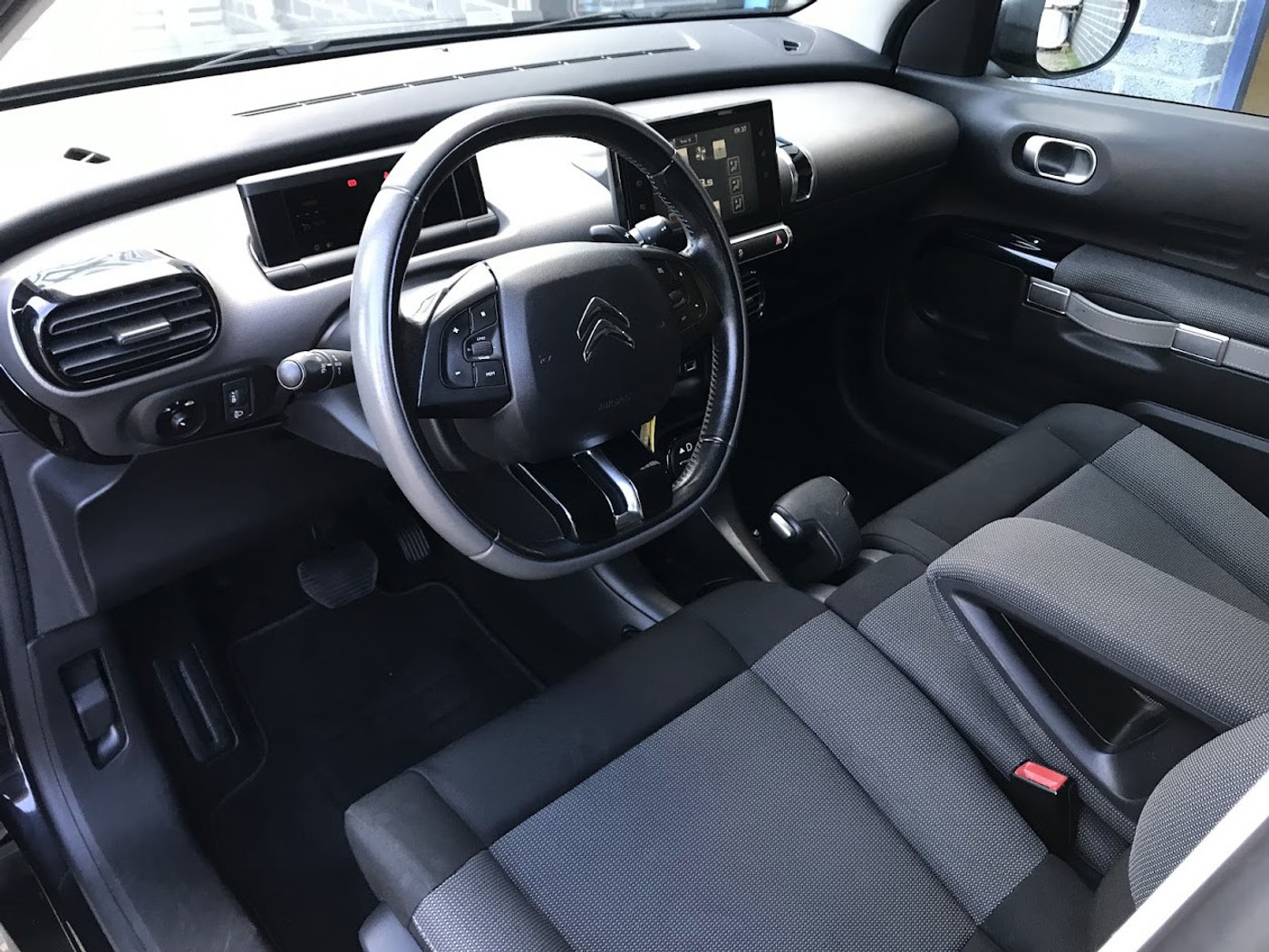 Foto van Citroen C4 Cactus