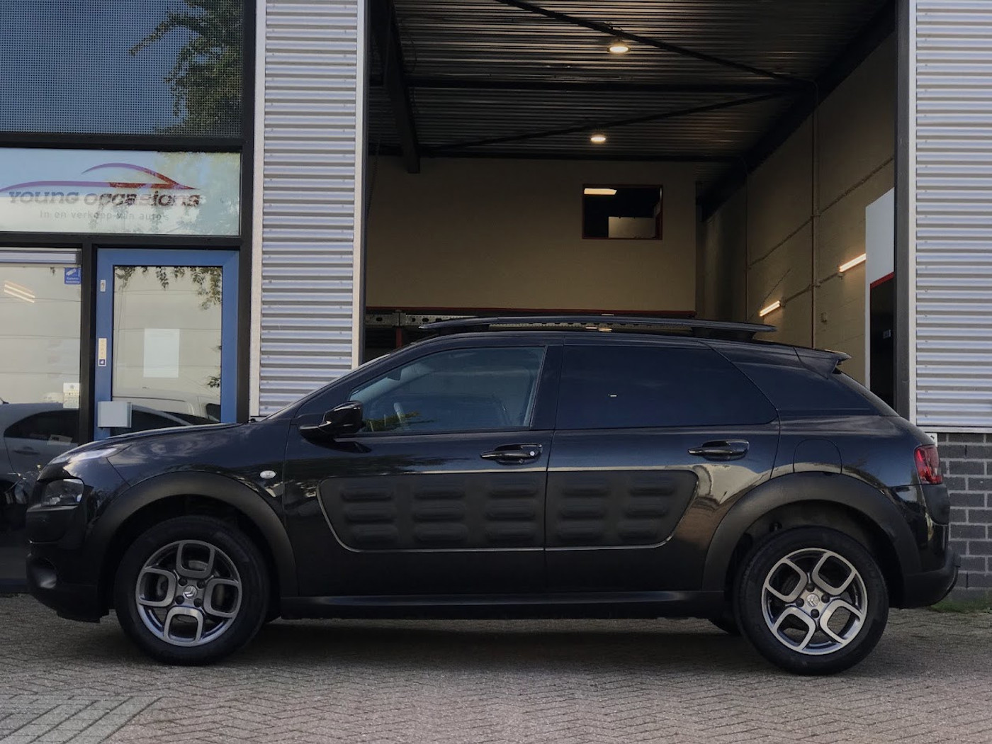 Foto van Citroen C4 Cactus