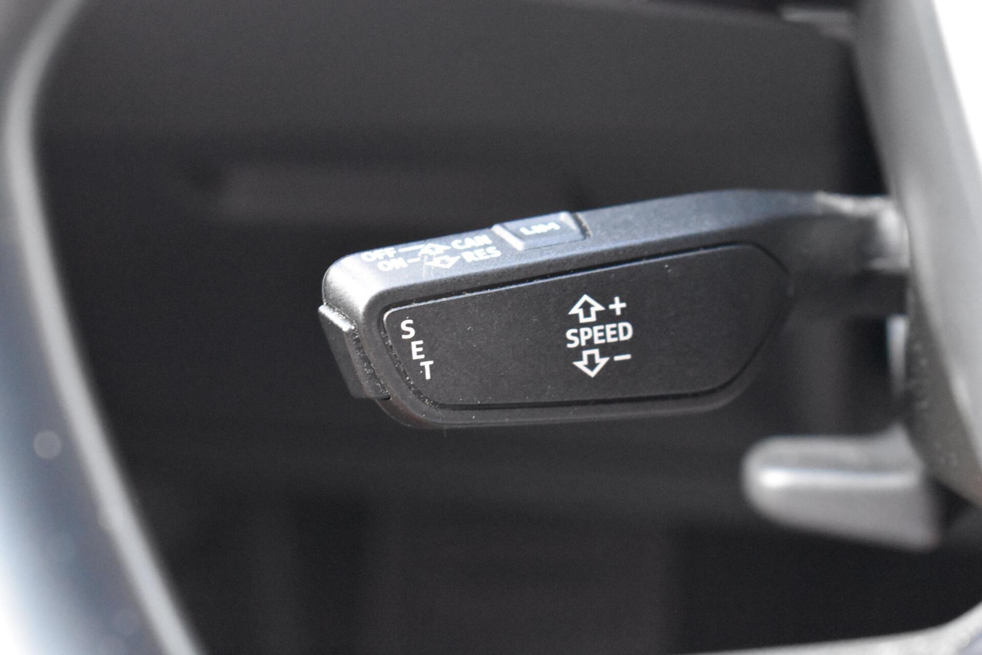 Foto van Audi E-tron 50
