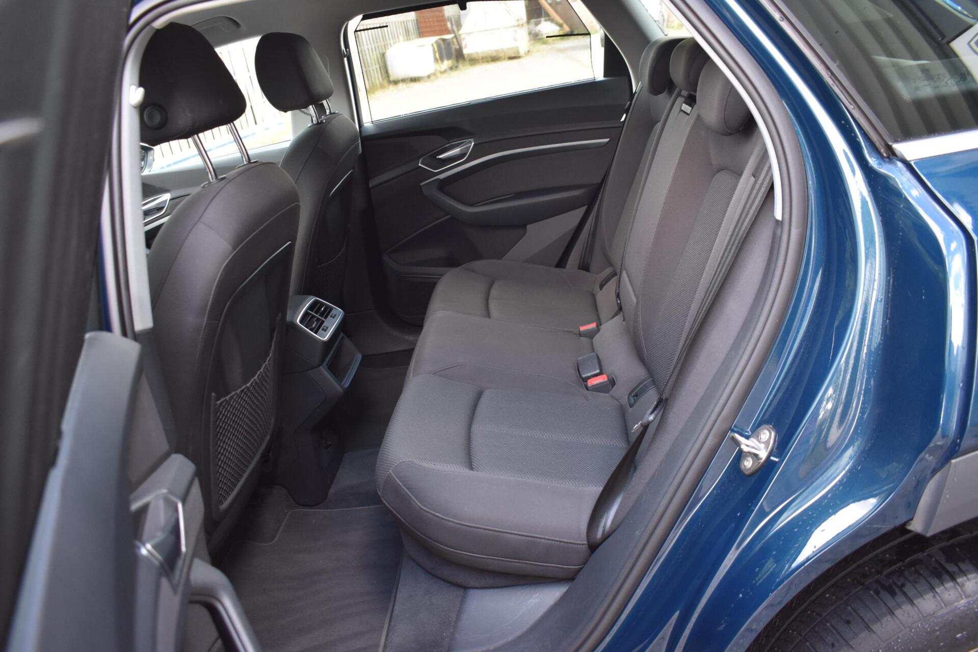 Foto van Audi E-tron 50