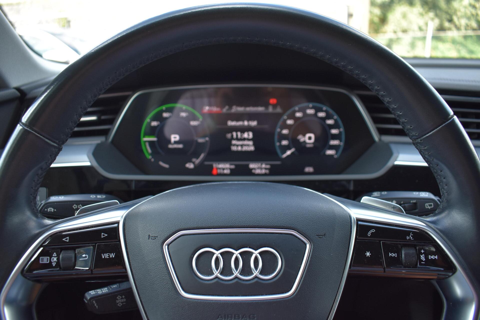 Foto van Audi E-tron 50