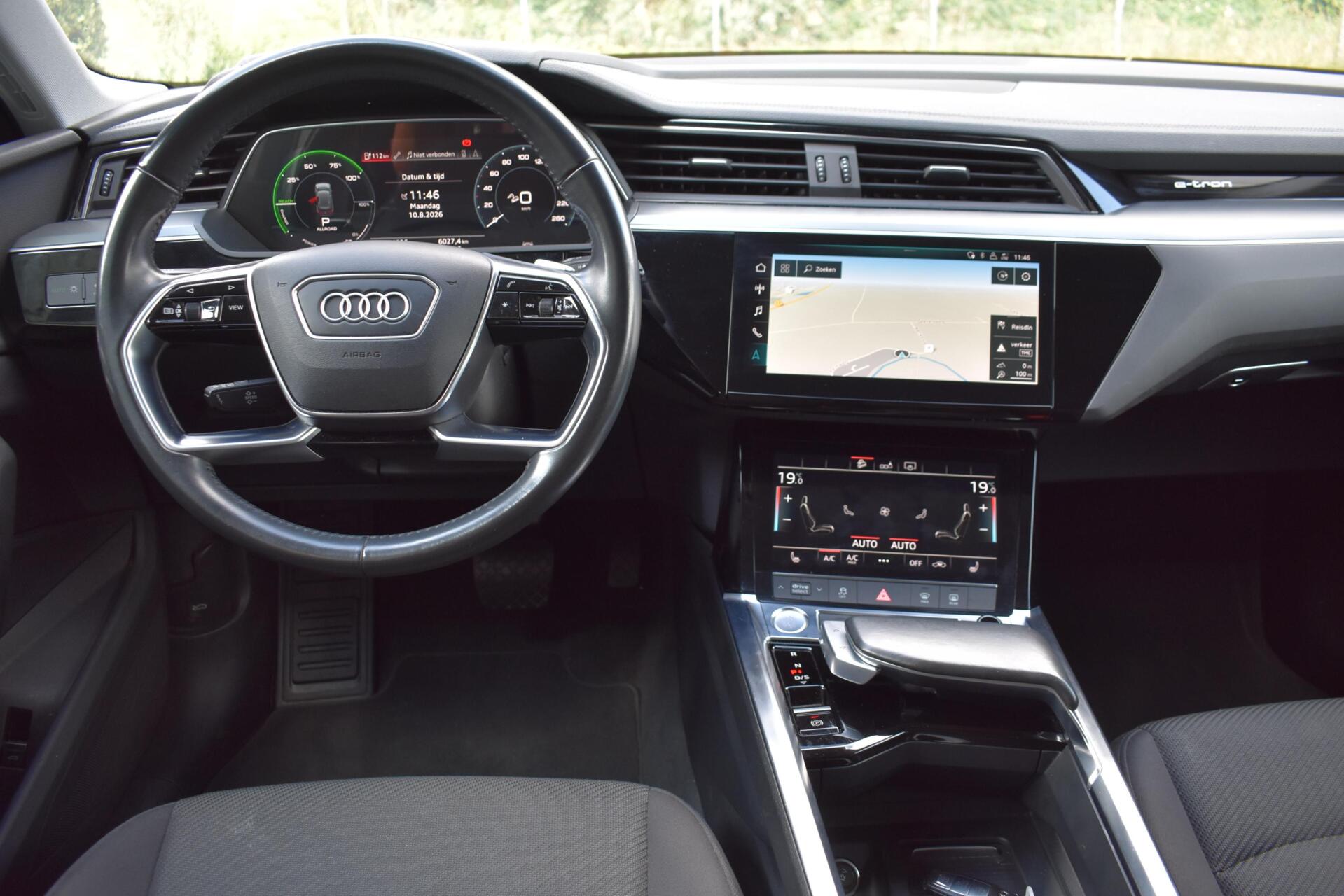 Foto van Audi E-tron 50