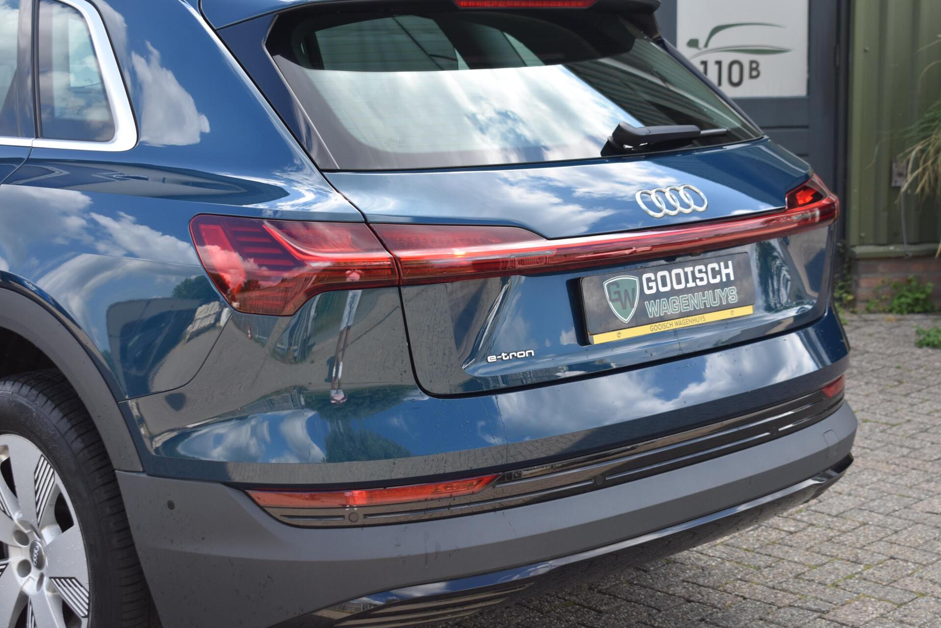 Foto van Audi E-tron 50