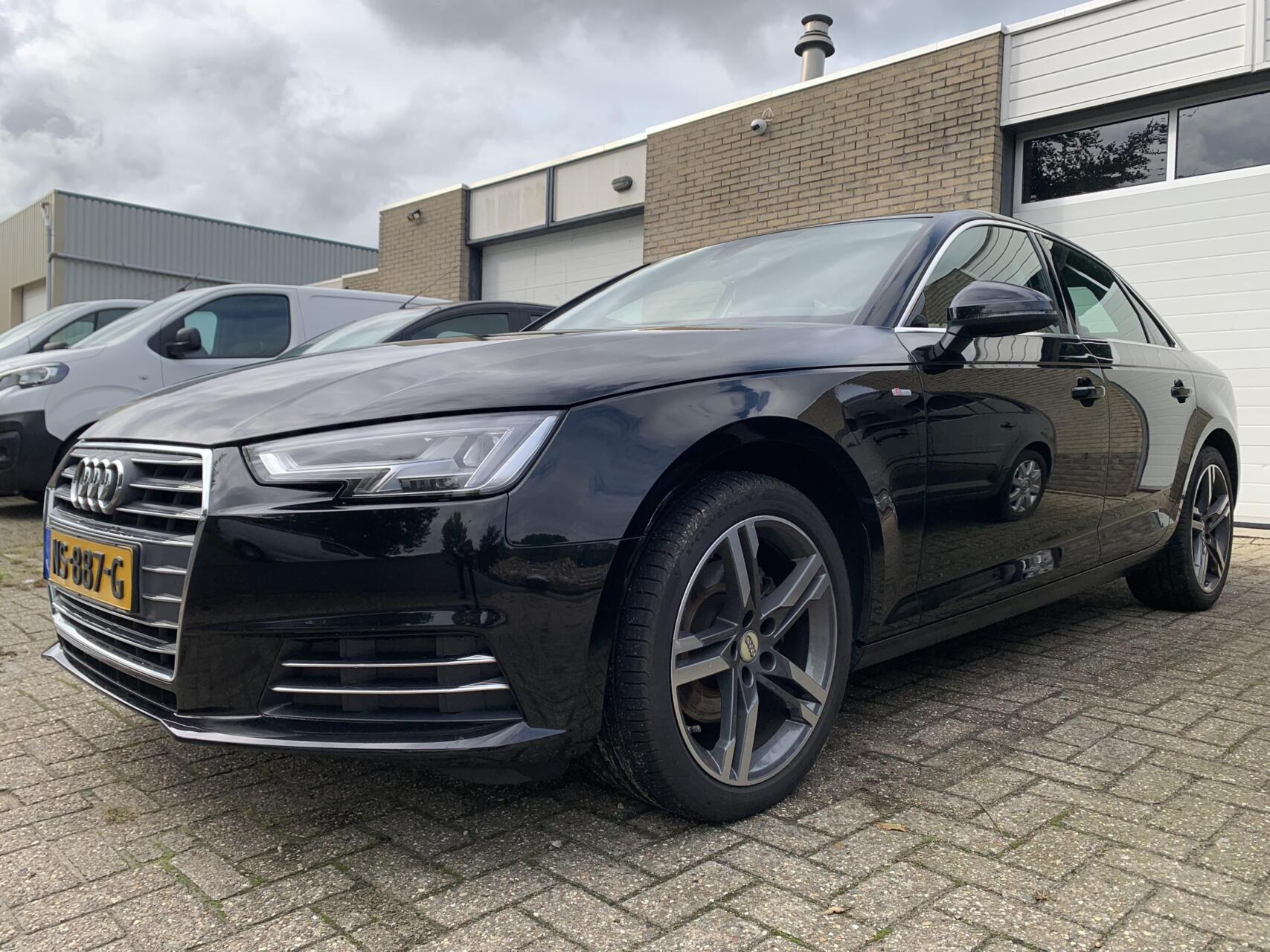 Foto van Audi A4 Limousine