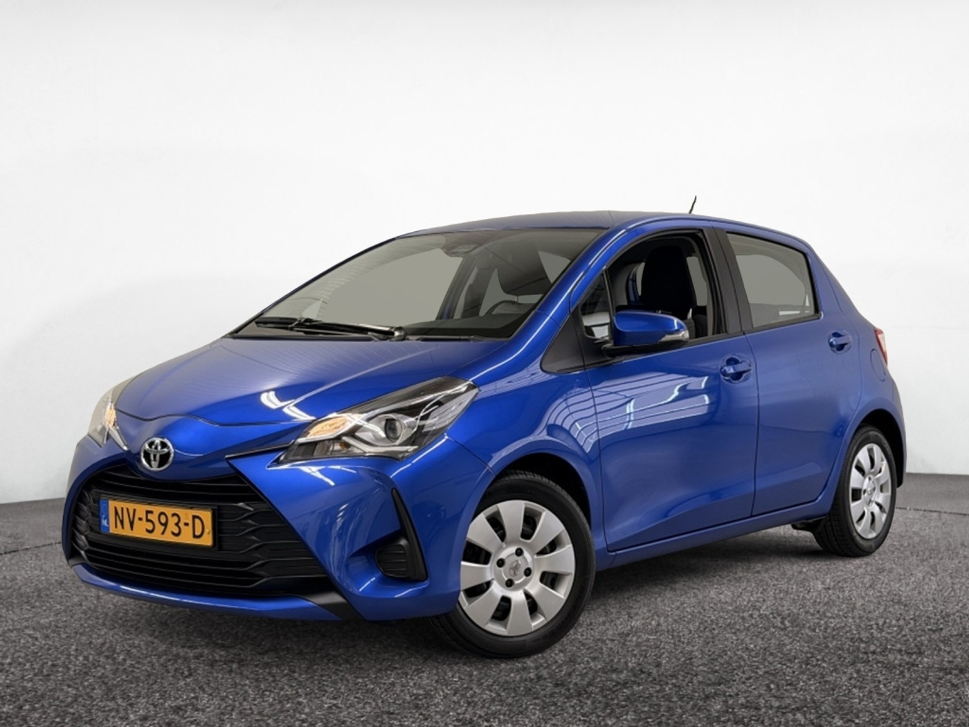Toyota Toyota Yaris 1.5 VVT-i Aspiration 2017 - voorkant