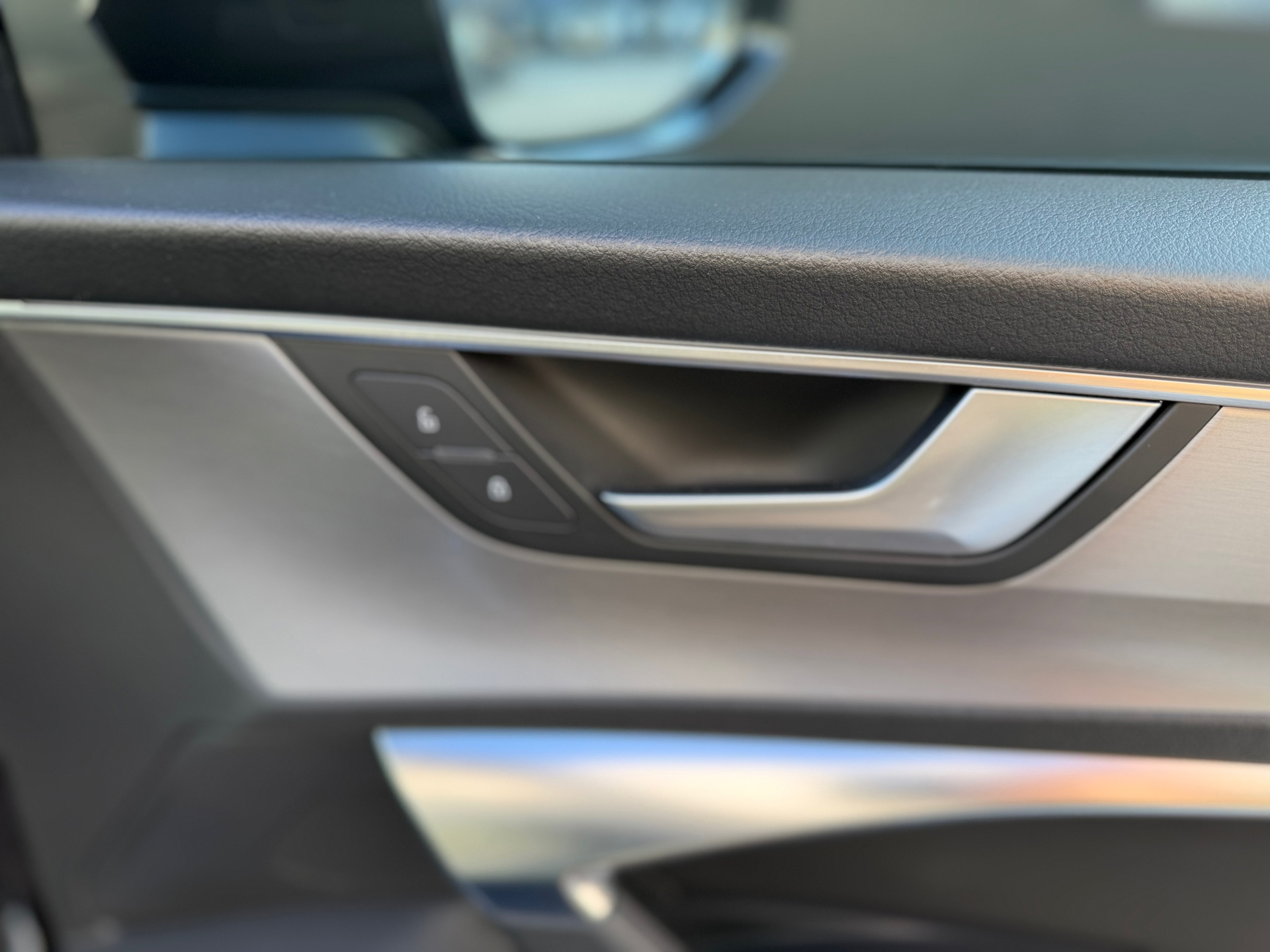 Foto van Audi A6 Avant 55 TFSI E