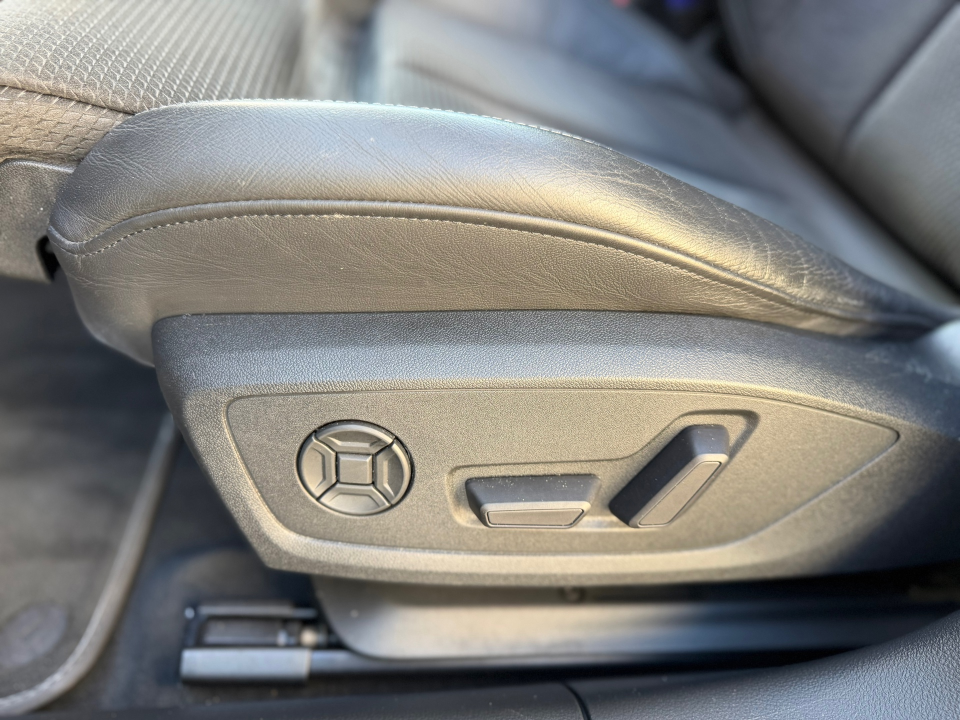 Foto van Audi A6 Avant 55 TFSI E