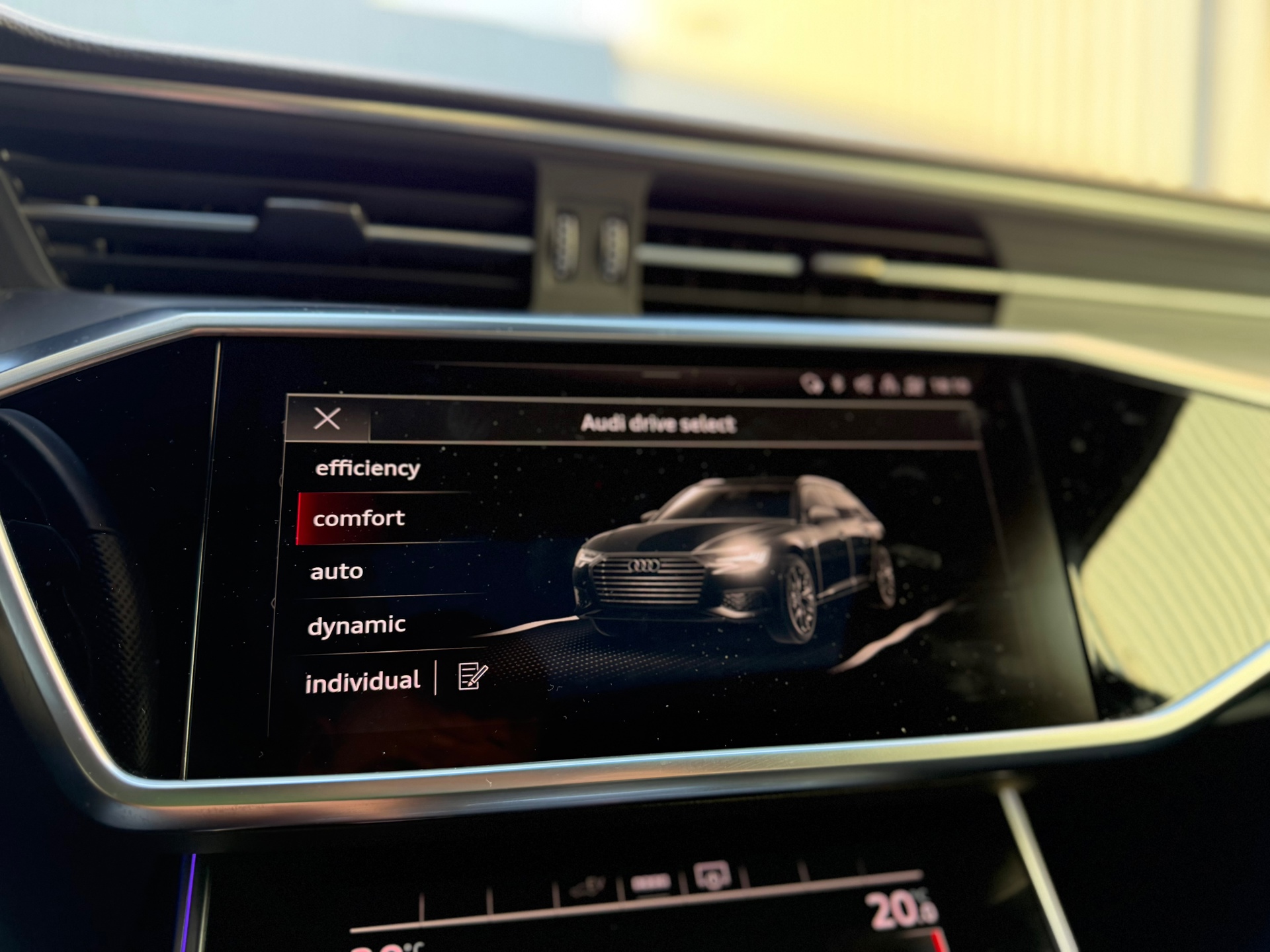 Foto van Audi A6 Avant 55 TFSI E