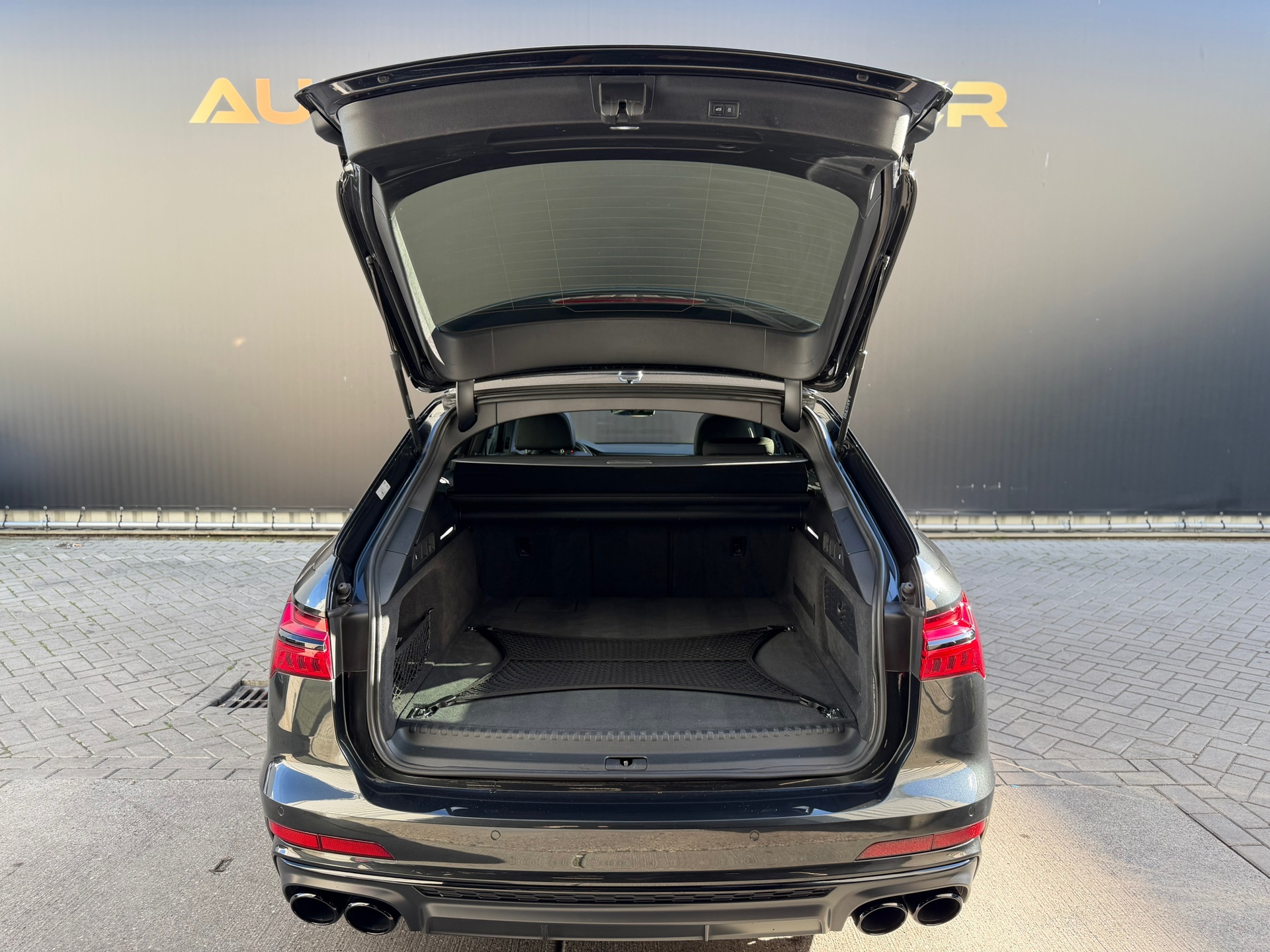 Foto van Audi A6 Avant 55 TFSI E