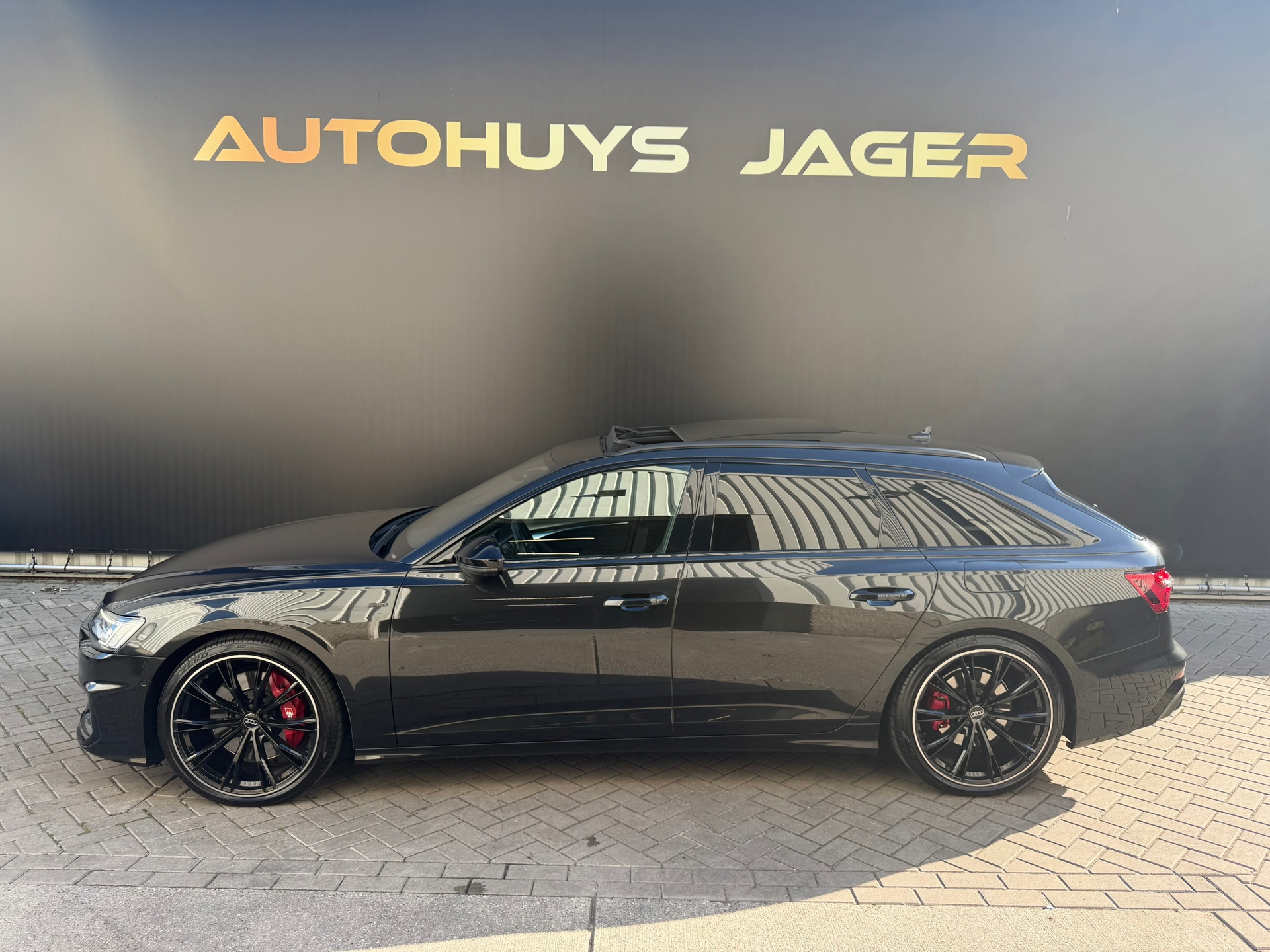 Foto van Audi A6 Avant 55 TFSI E