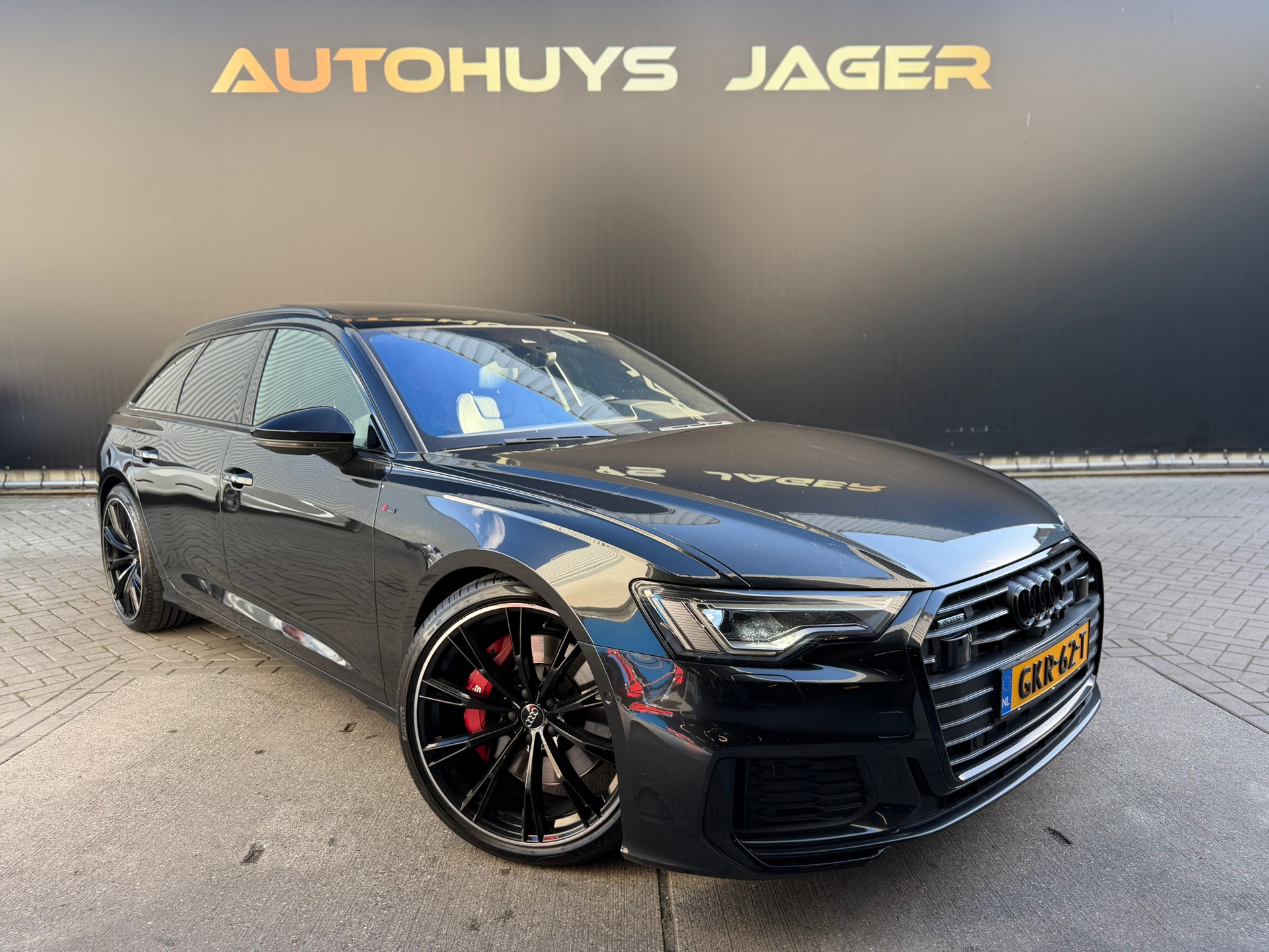 Foto van Audi A6 Avant 55 TFSI E