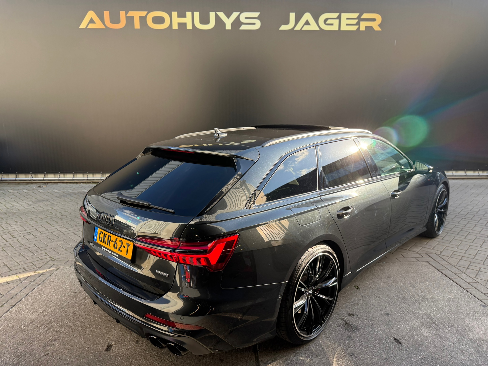 Foto van Audi A6 Avant 55 TFSI E