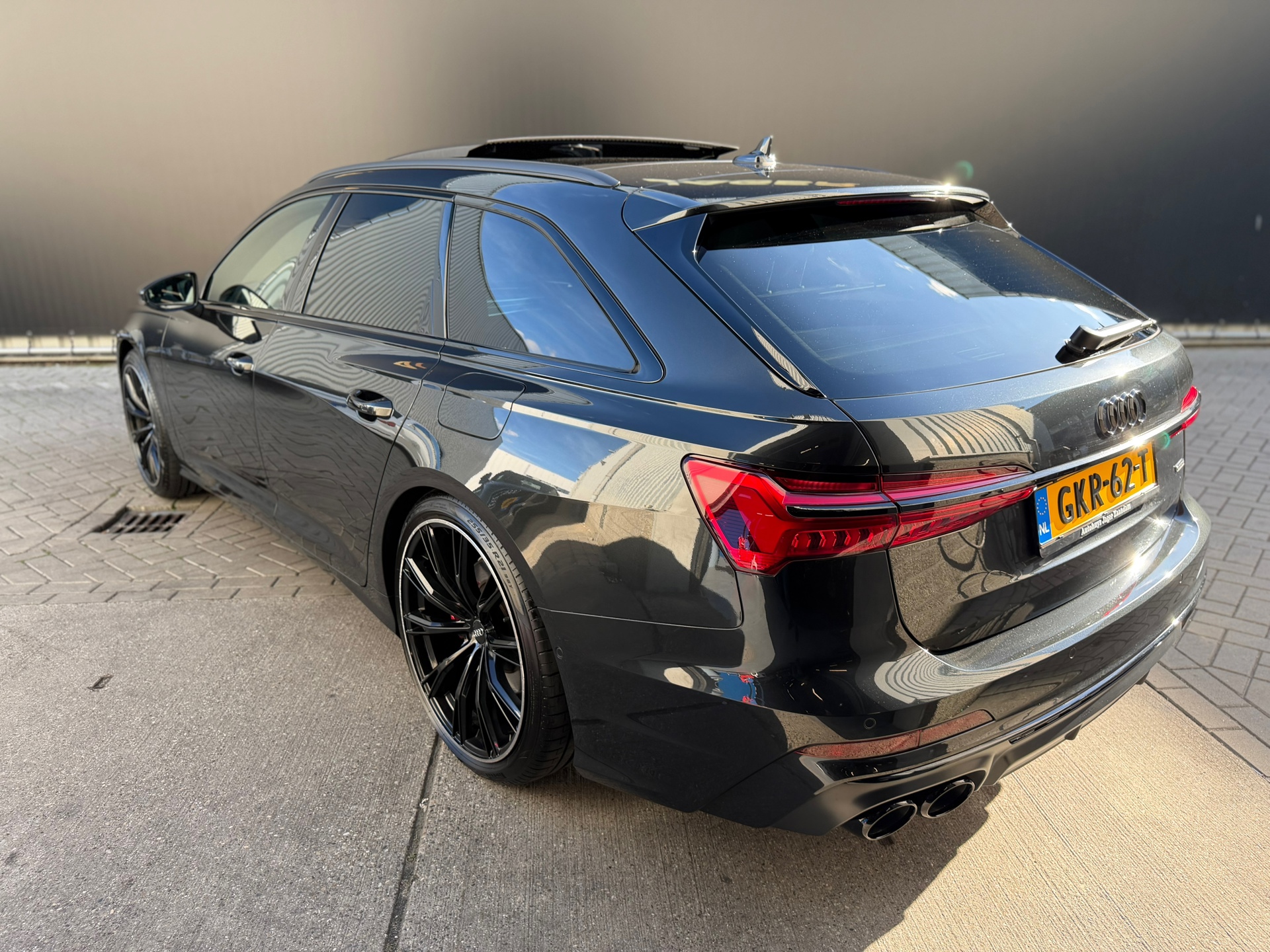 Foto van Audi A6 Avant 55 TFSI E