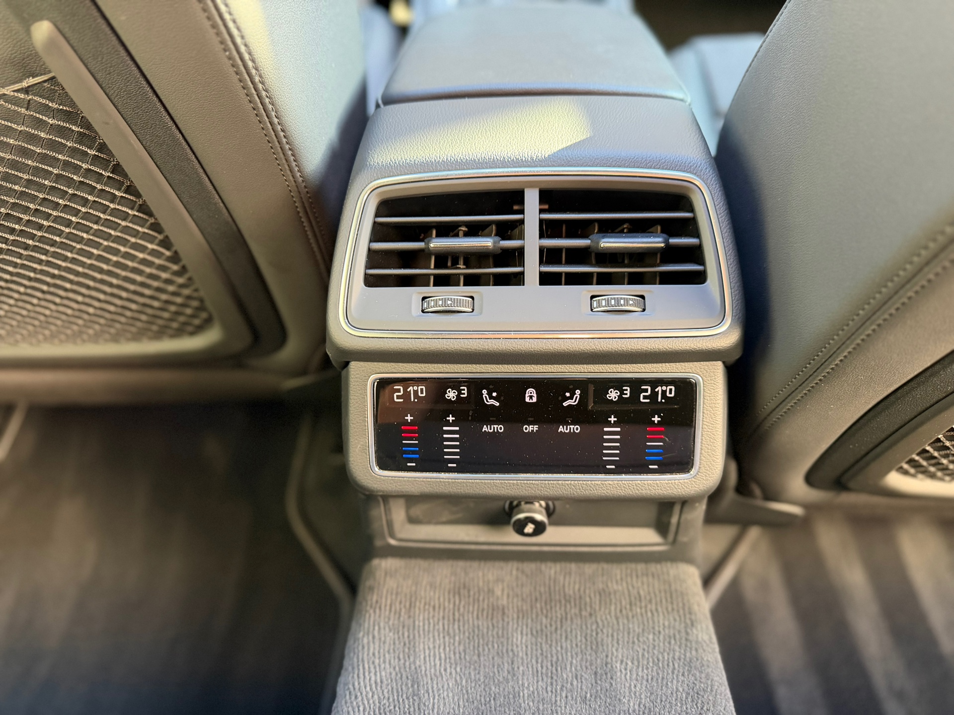 Foto van Audi A6 Avant 55 TFSI E