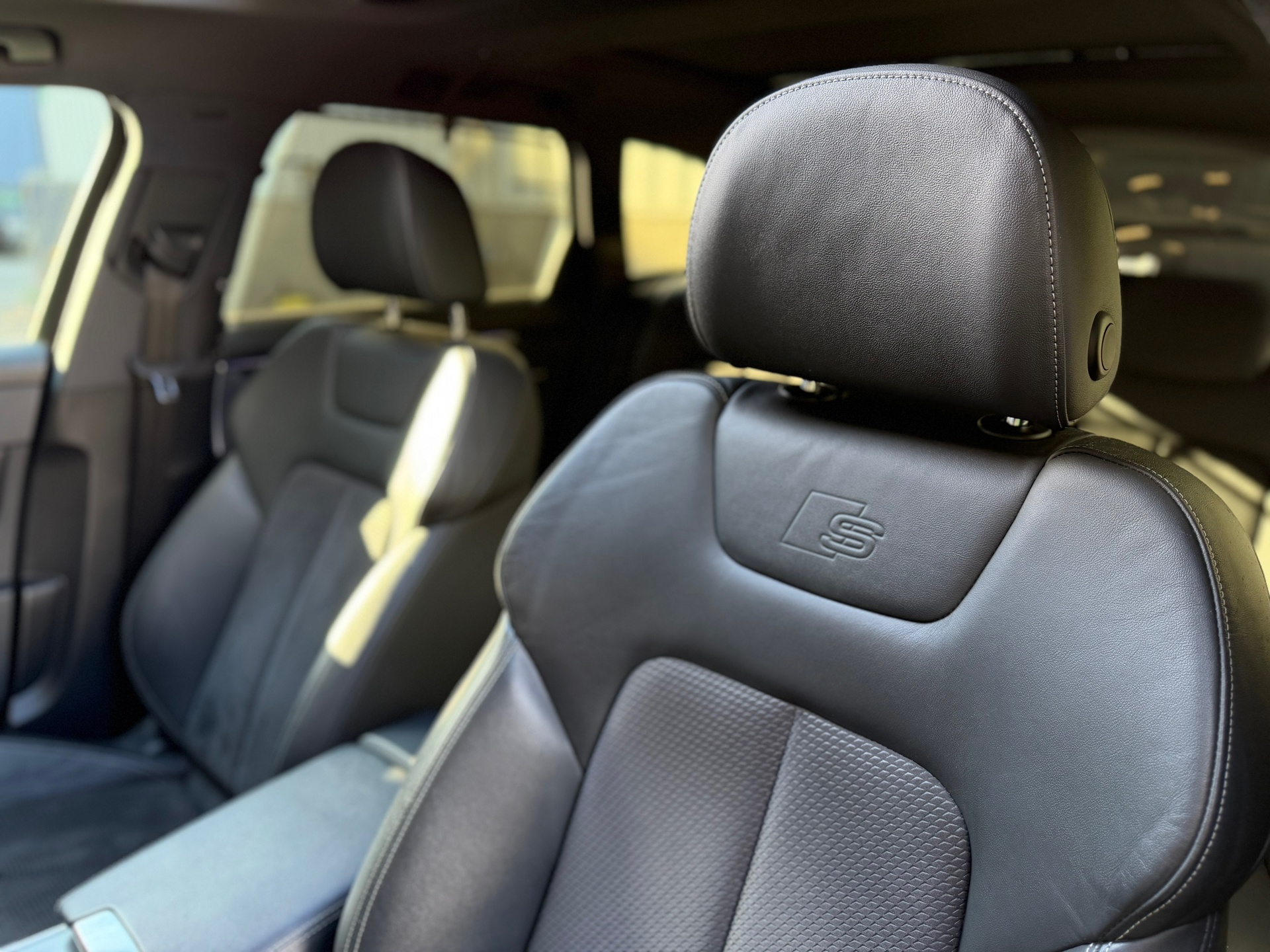 Foto van Audi A6 Avant 55 TFSI E