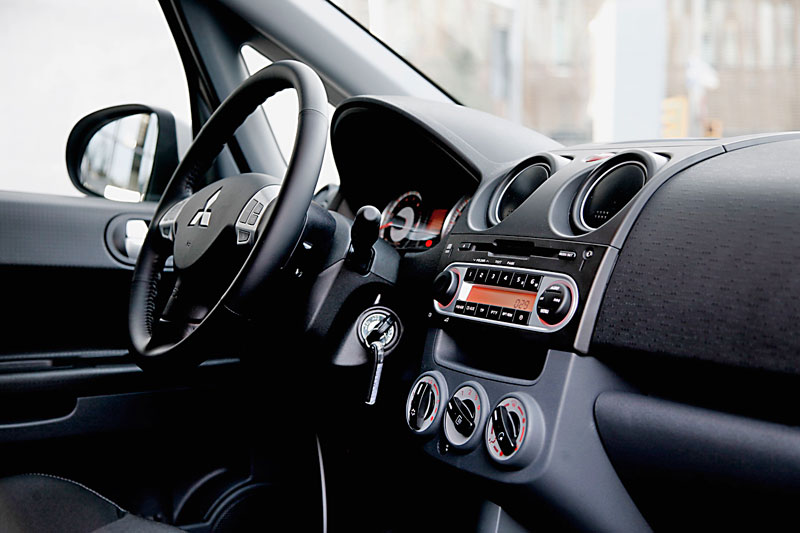 Foto van Mitsubishi Colt