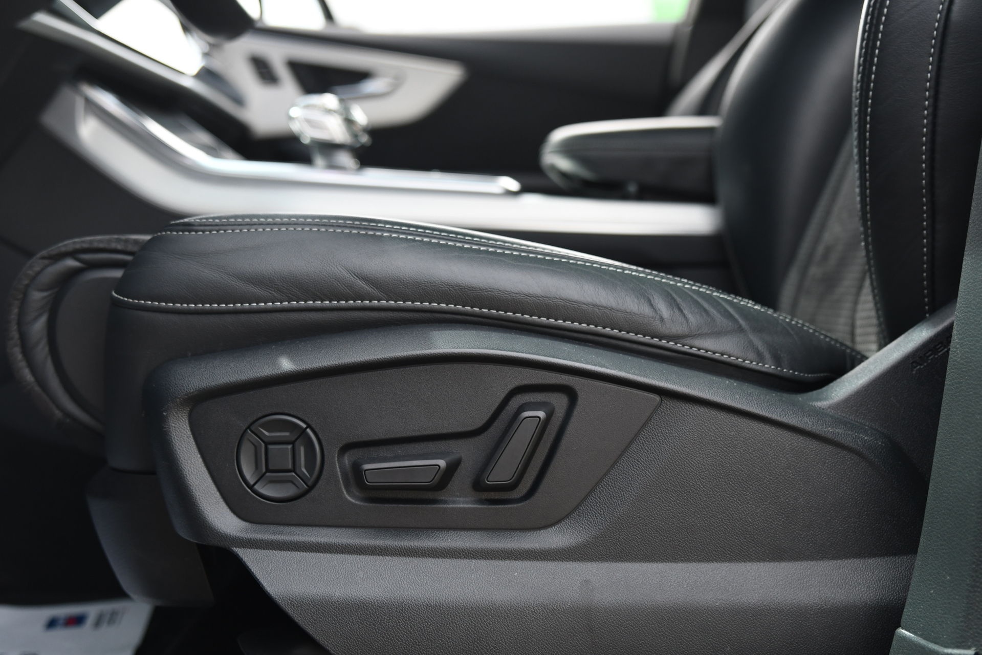 Foto van Audi Q7 55 TFSI E