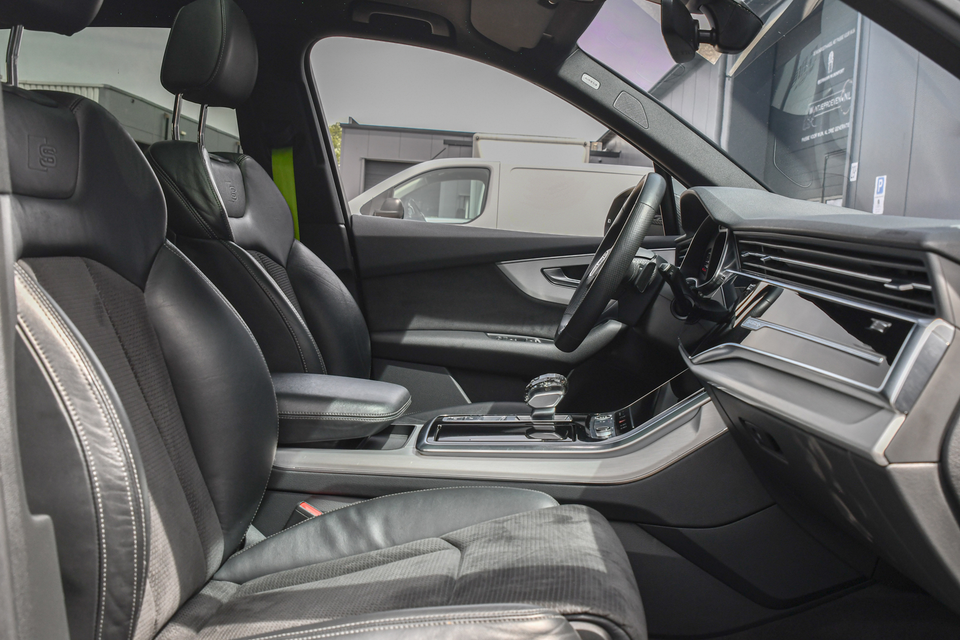 Foto van Audi Q7 55 TFSI E