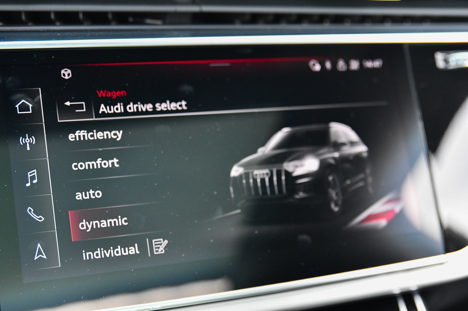 Foto van Audi Q7 55 TFSI E