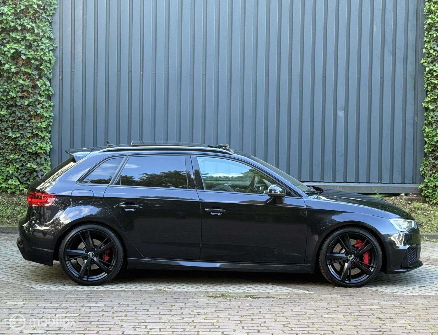 Foto van Audi RS 3 Sportback