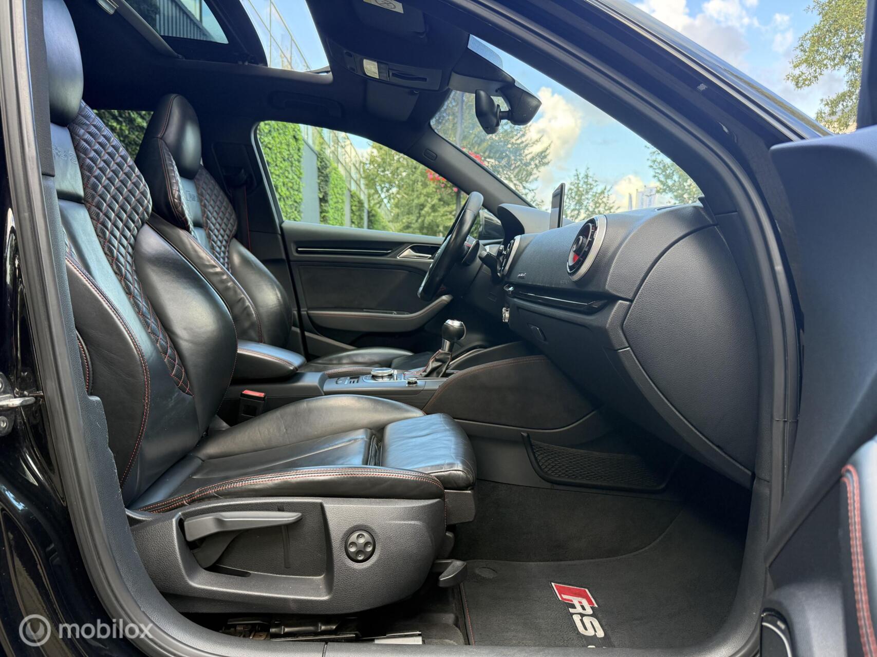Foto van Audi RS 3 Sportback