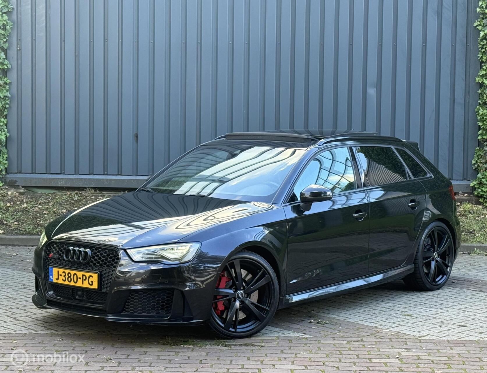 Foto van Audi RS 3 Sportback
