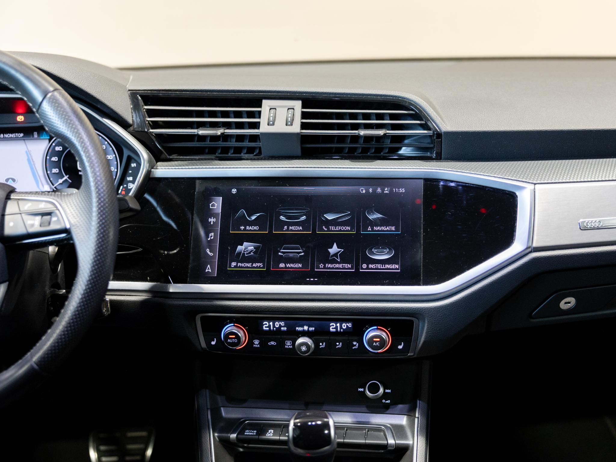Foto van Audi Q3 Sportback E-tron