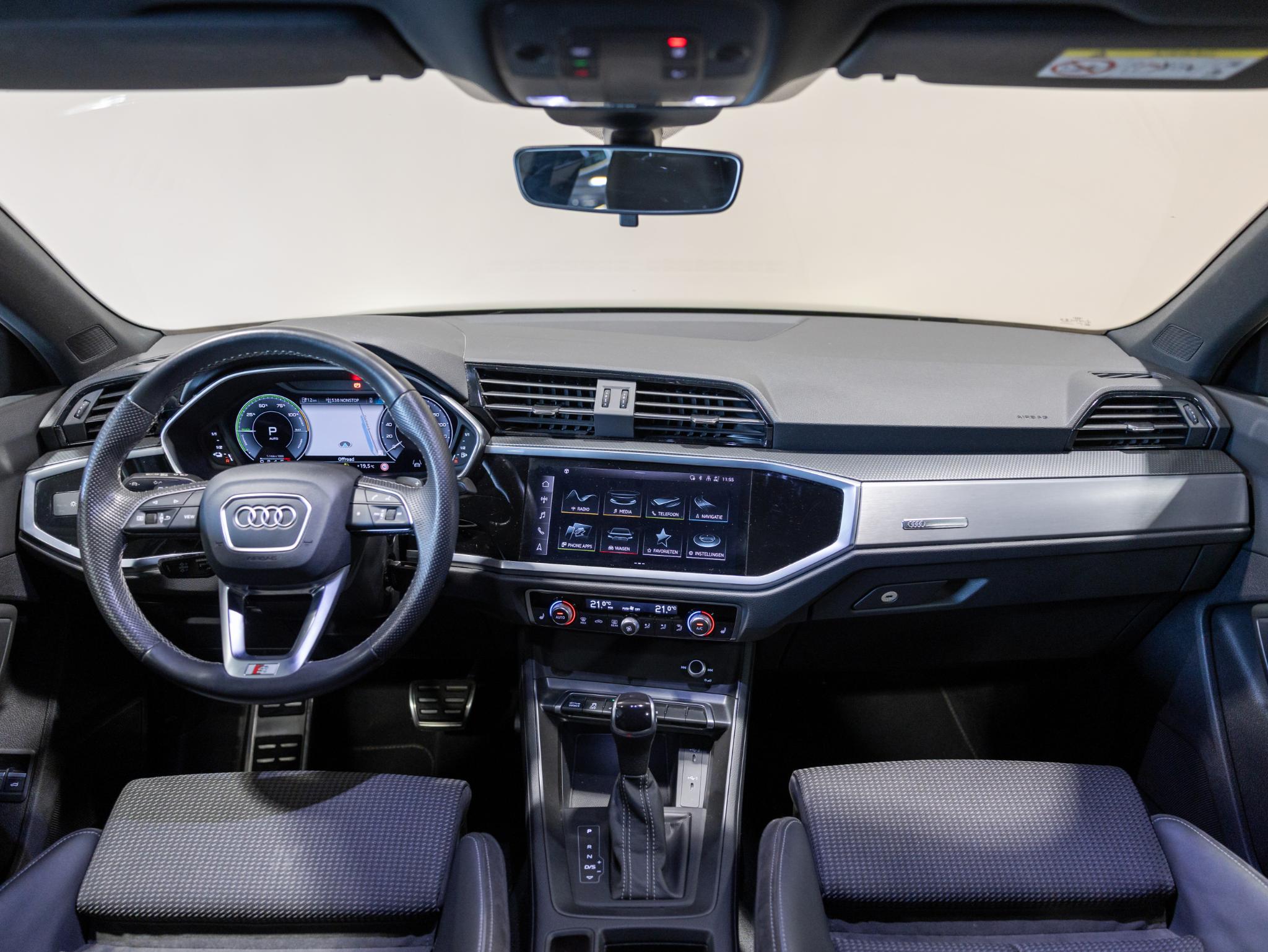 Foto van Audi Q3 Sportback E-tron