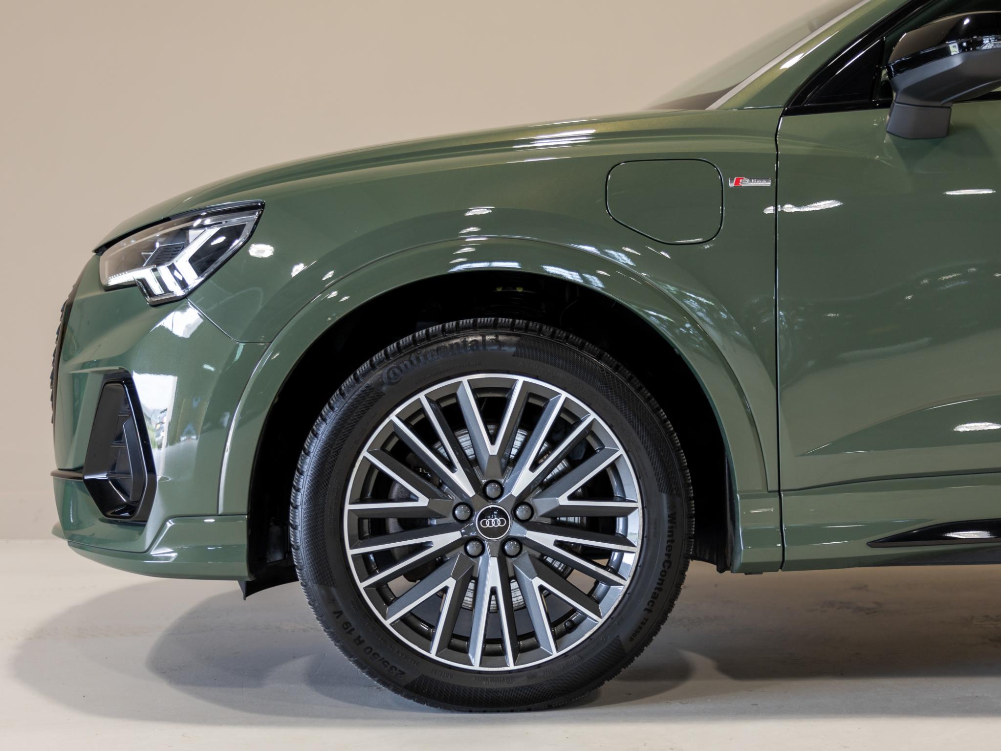 Foto van Audi Q3 Sportback E-tron