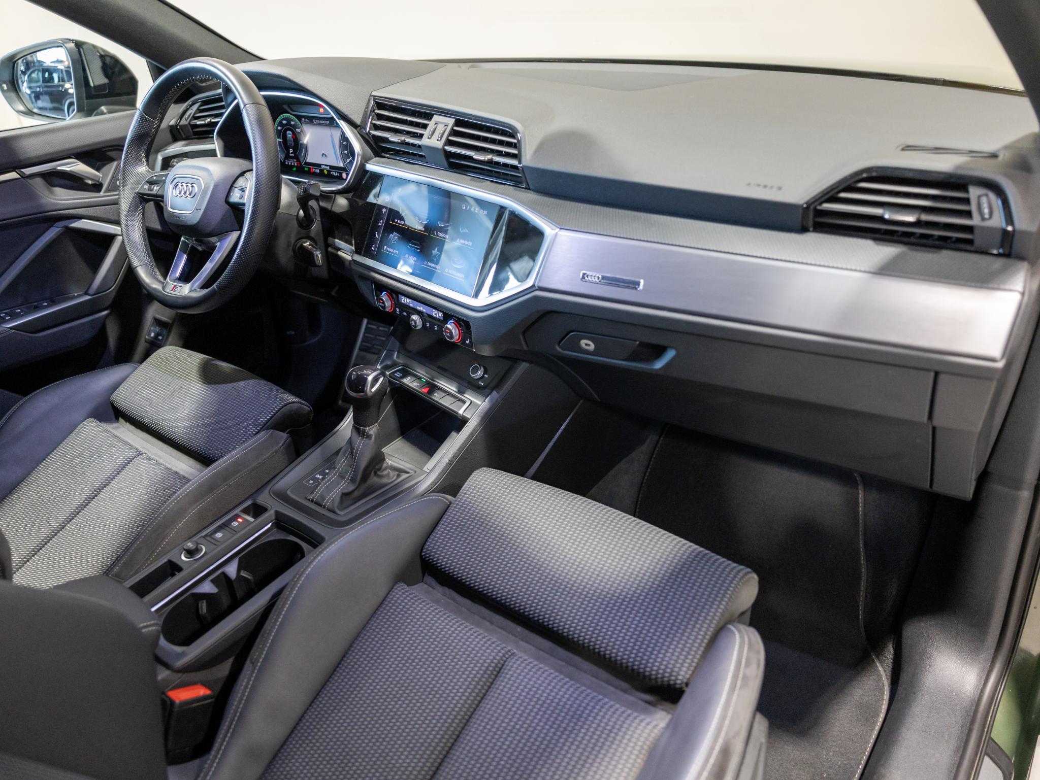 Foto van Audi Q3 Sportback E-tron