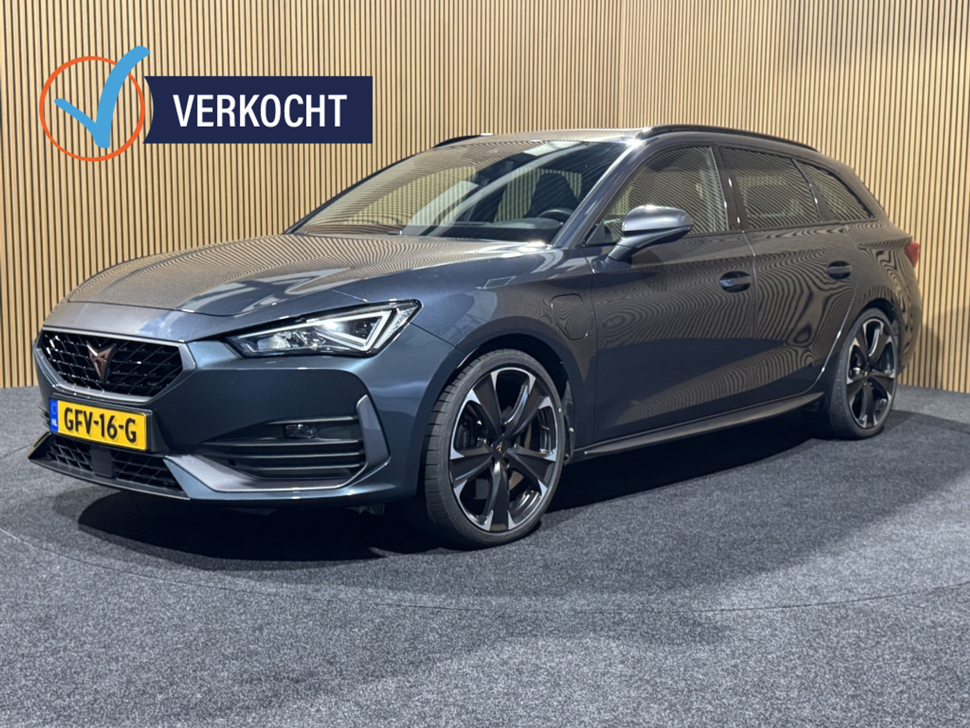 Cupra Cupra Leon SP E-hybrid180 1.4 e-Hybrid VZ Business | Pano | Stoel/stuurverwarming | Ad. cruise | Keyless | 2022 - voorkant