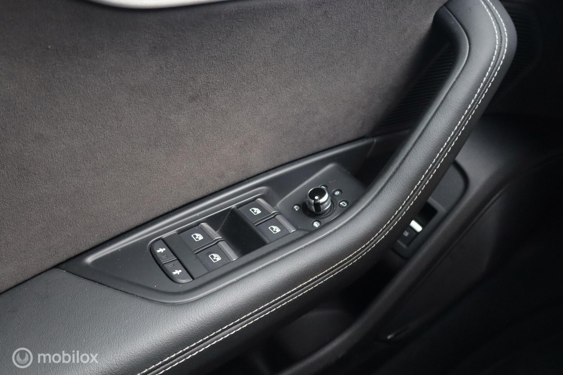 Foto van Audi S5 Sportback