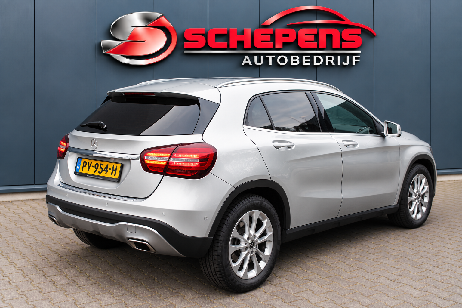 Foto van Mercedes-Benz Gla 180