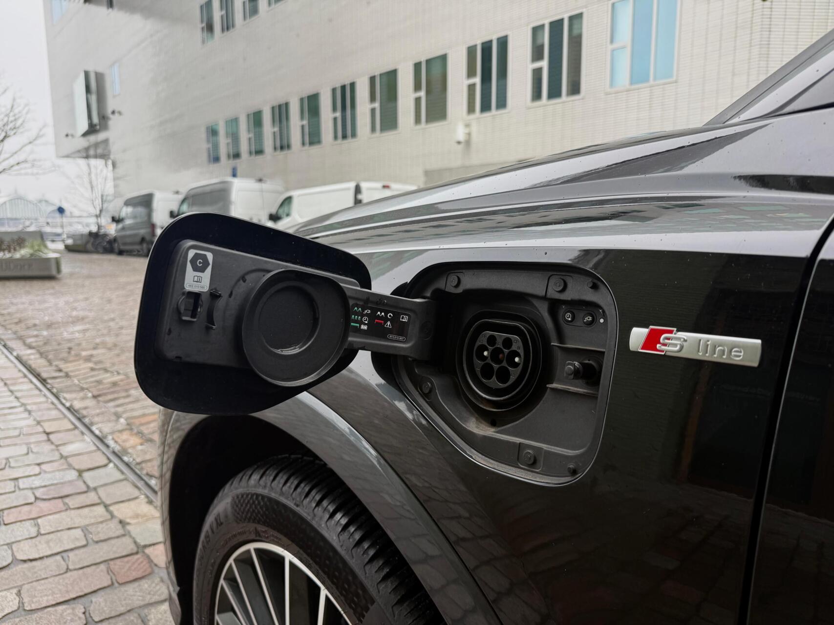 Foto van Audi Q3 Sportback E-tron