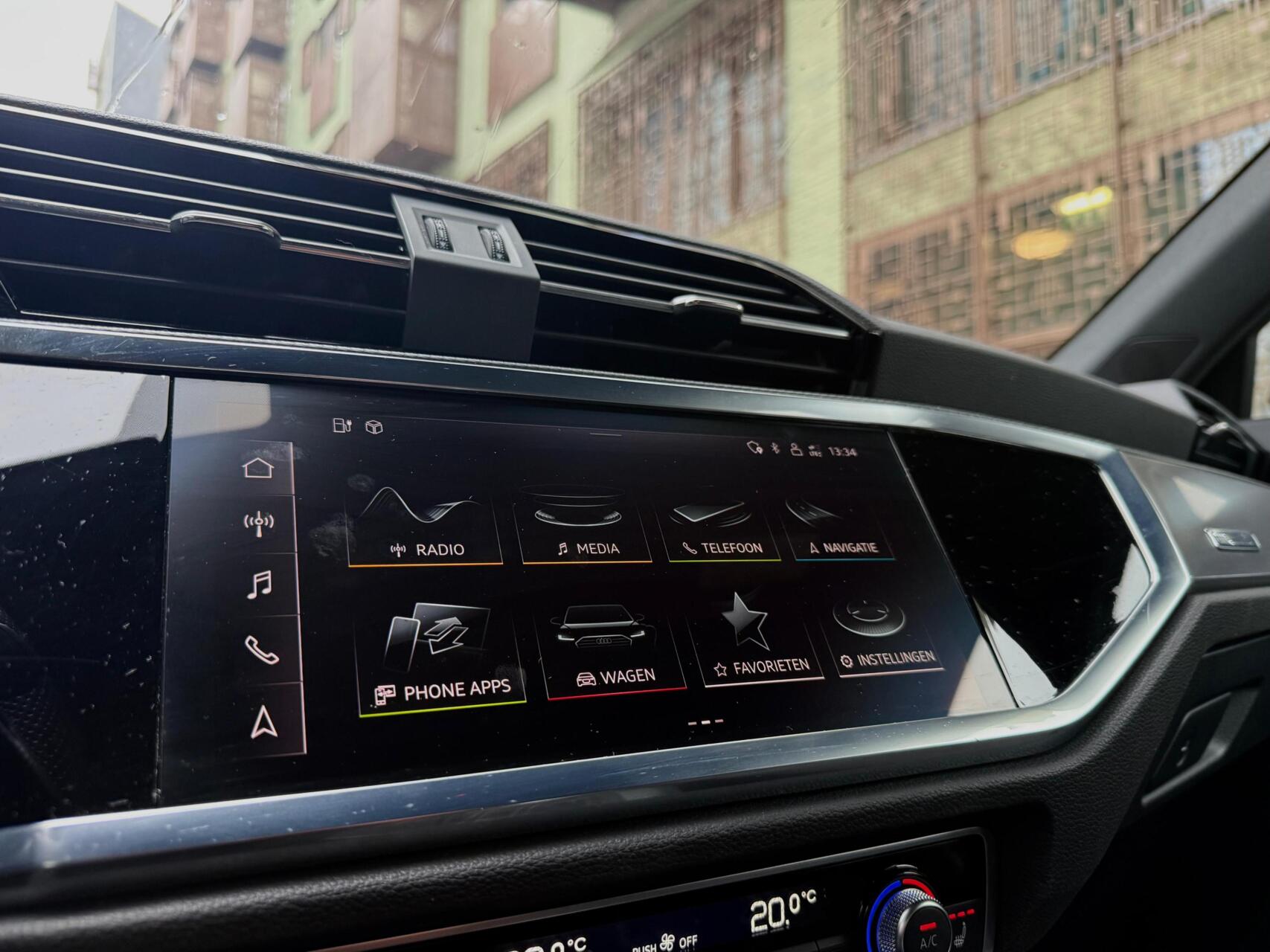 Foto van Audi Q3 Sportback E-tron