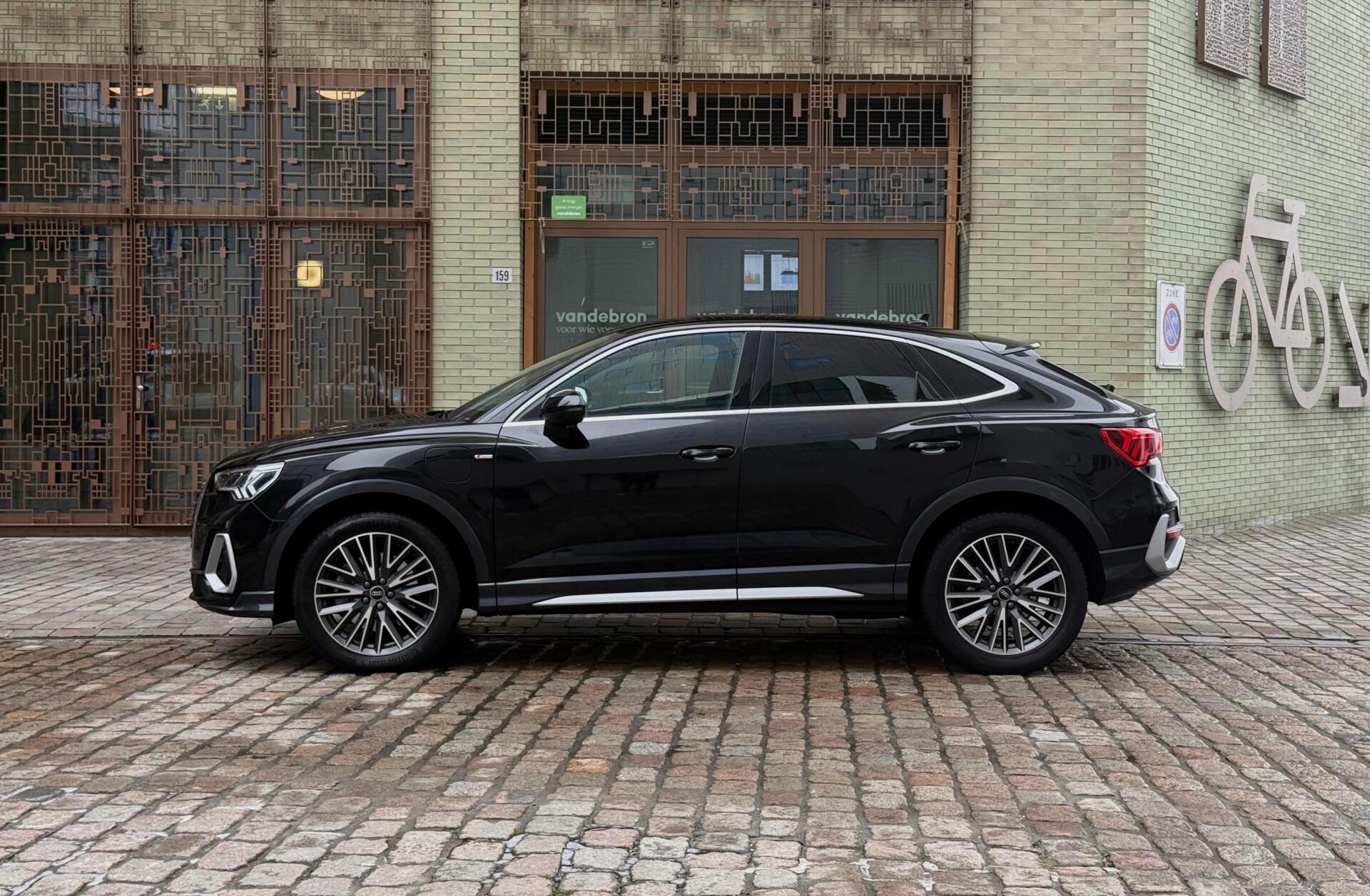 Foto van Audi Q3 Sportback E-tron
