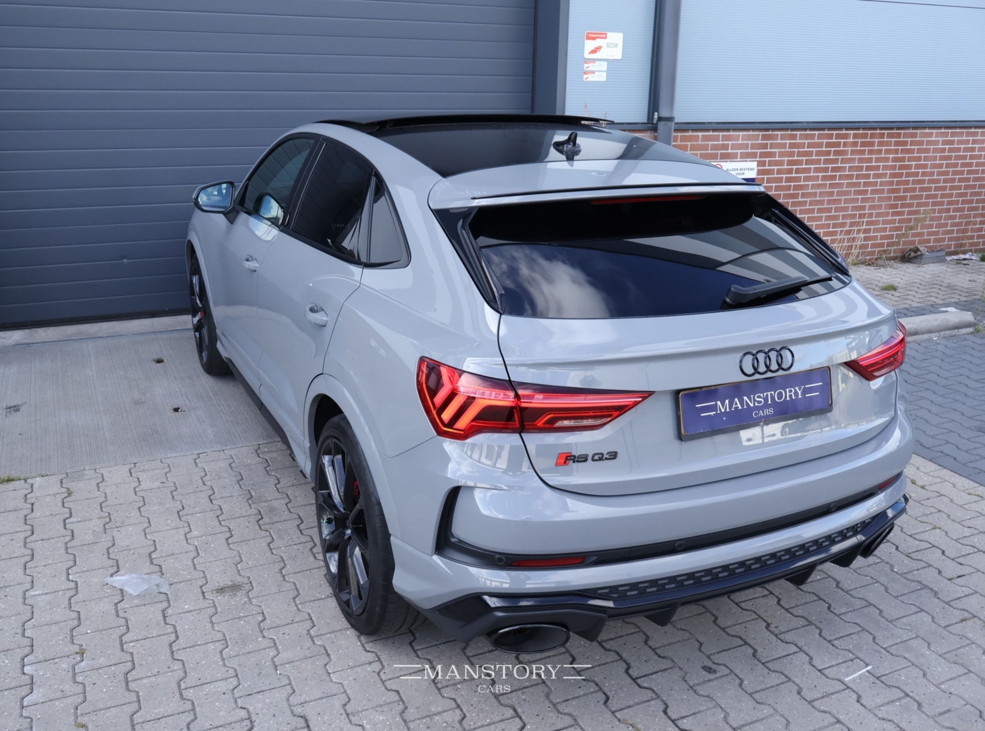Foto van Audi RS Q3 Sportback