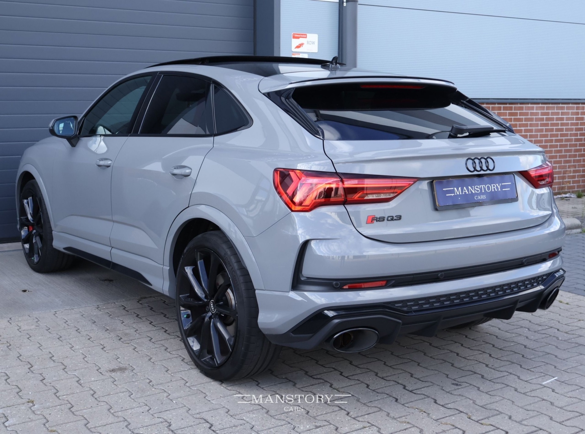 Foto van Audi RS Q3 Sportback