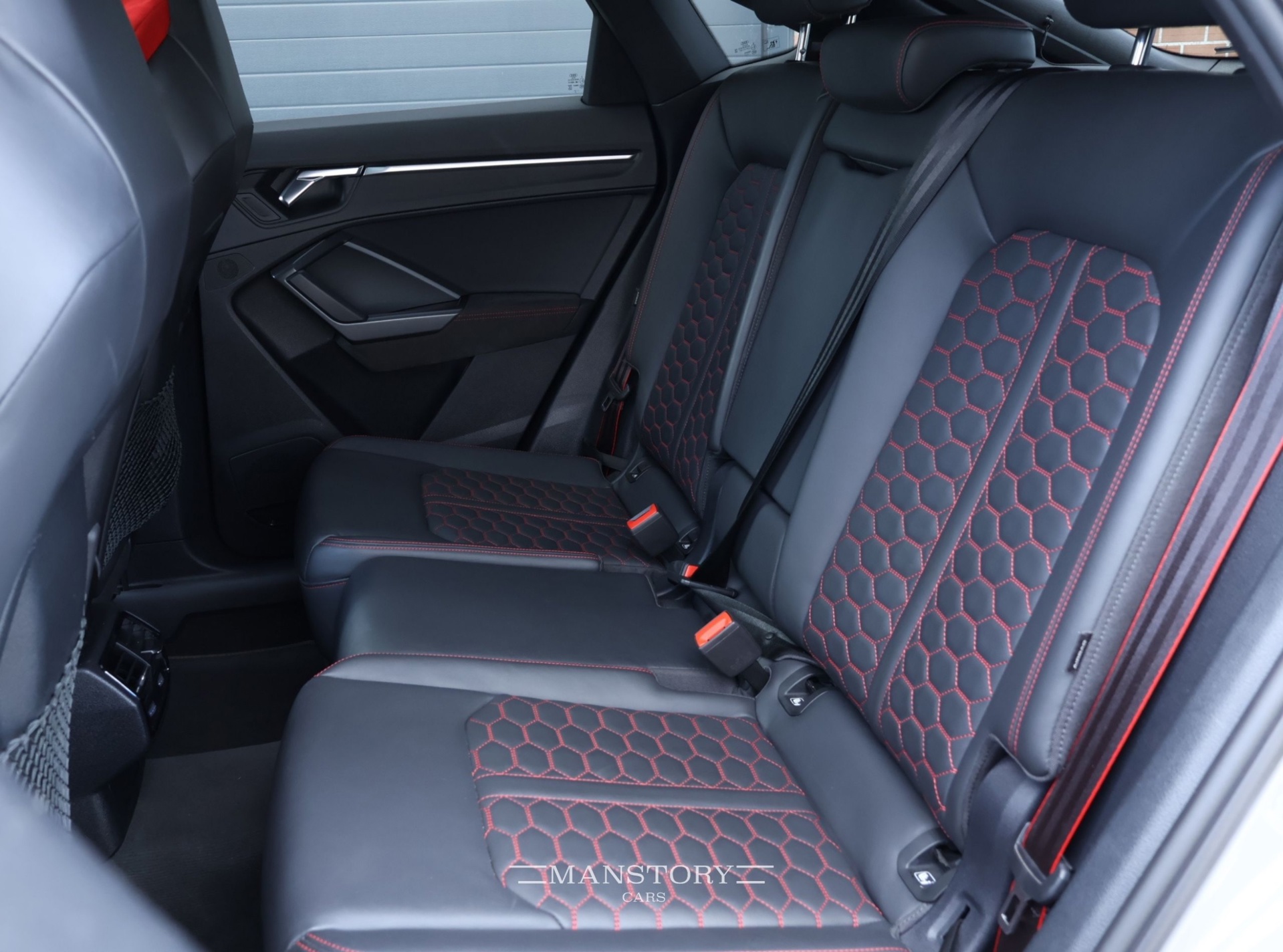 Foto van Audi RS Q3 Sportback