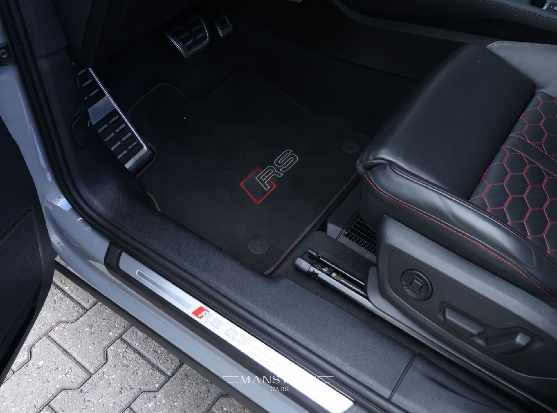 Foto van Audi RS Q3 Sportback