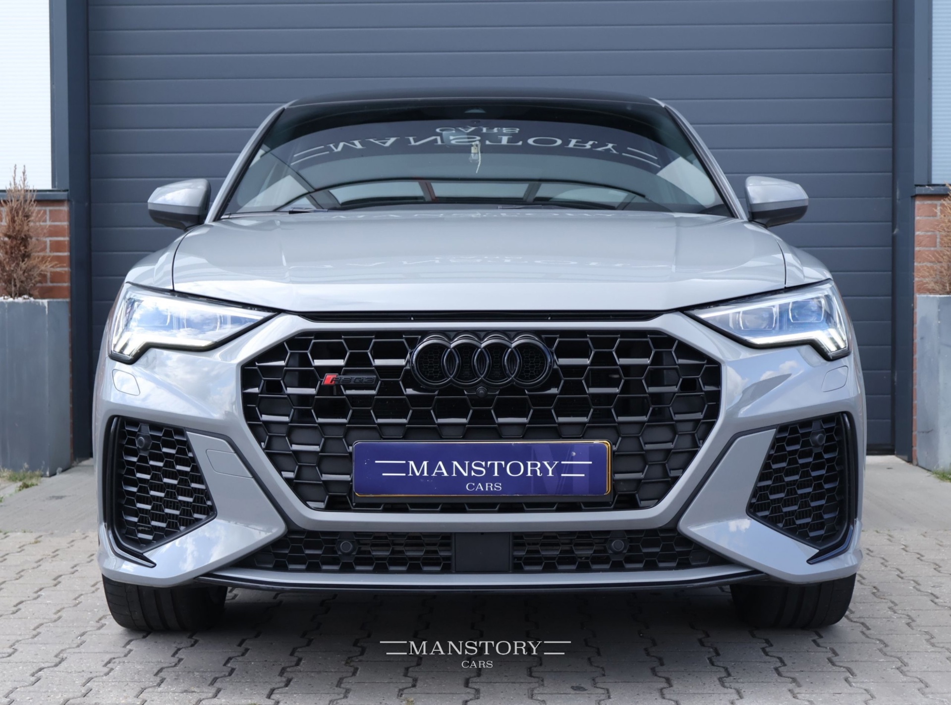 Foto van Audi RS Q3 Sportback
