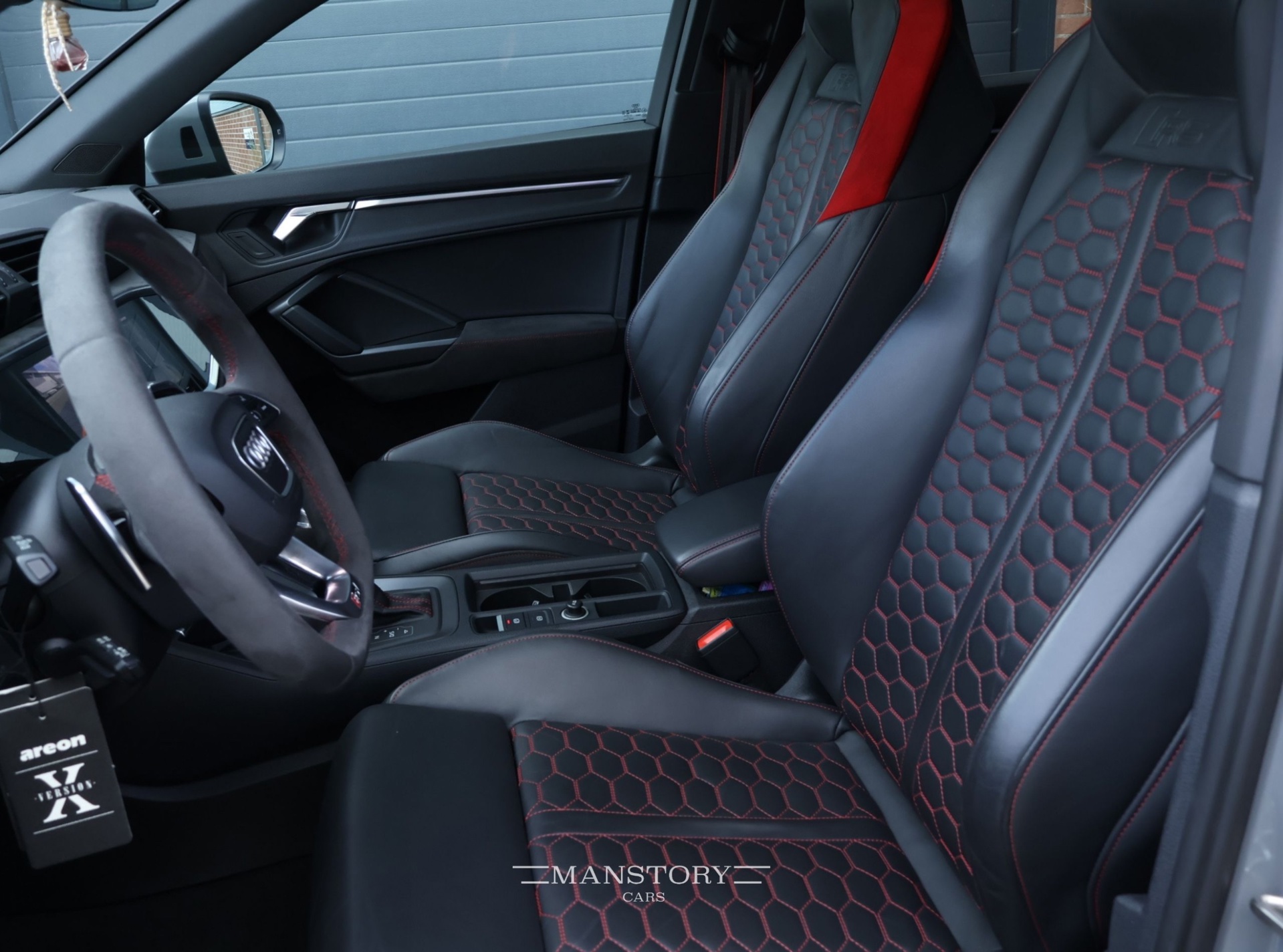 Foto van Audi RS Q3 Sportback